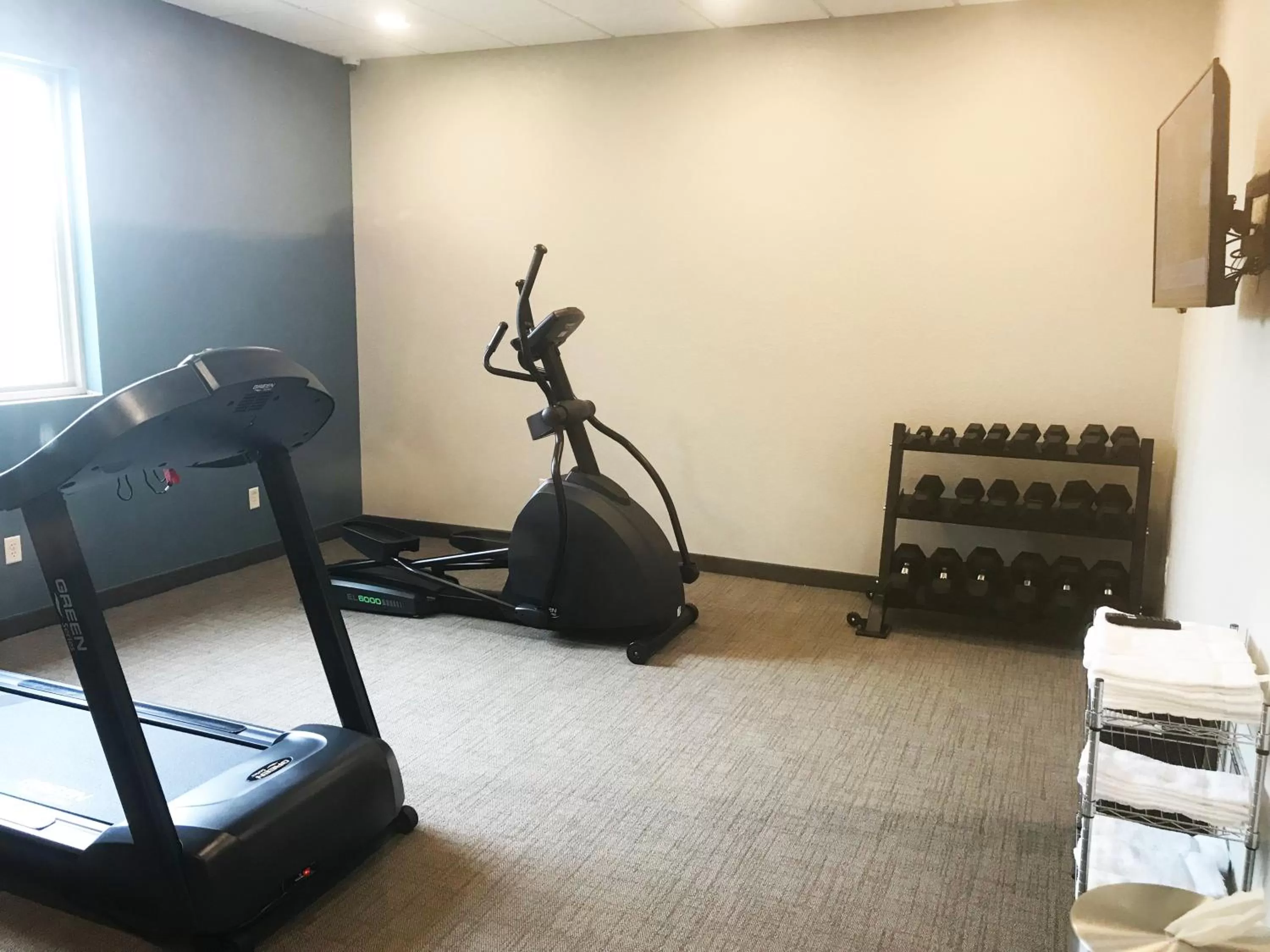 Fitness centre/facilities in Berlin Encore Hotel & Suites