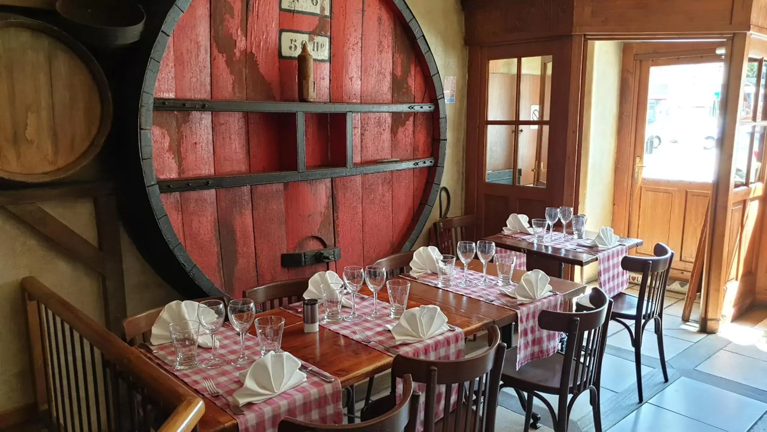 Restaurant/Places to Eat in Auberge de Savoie