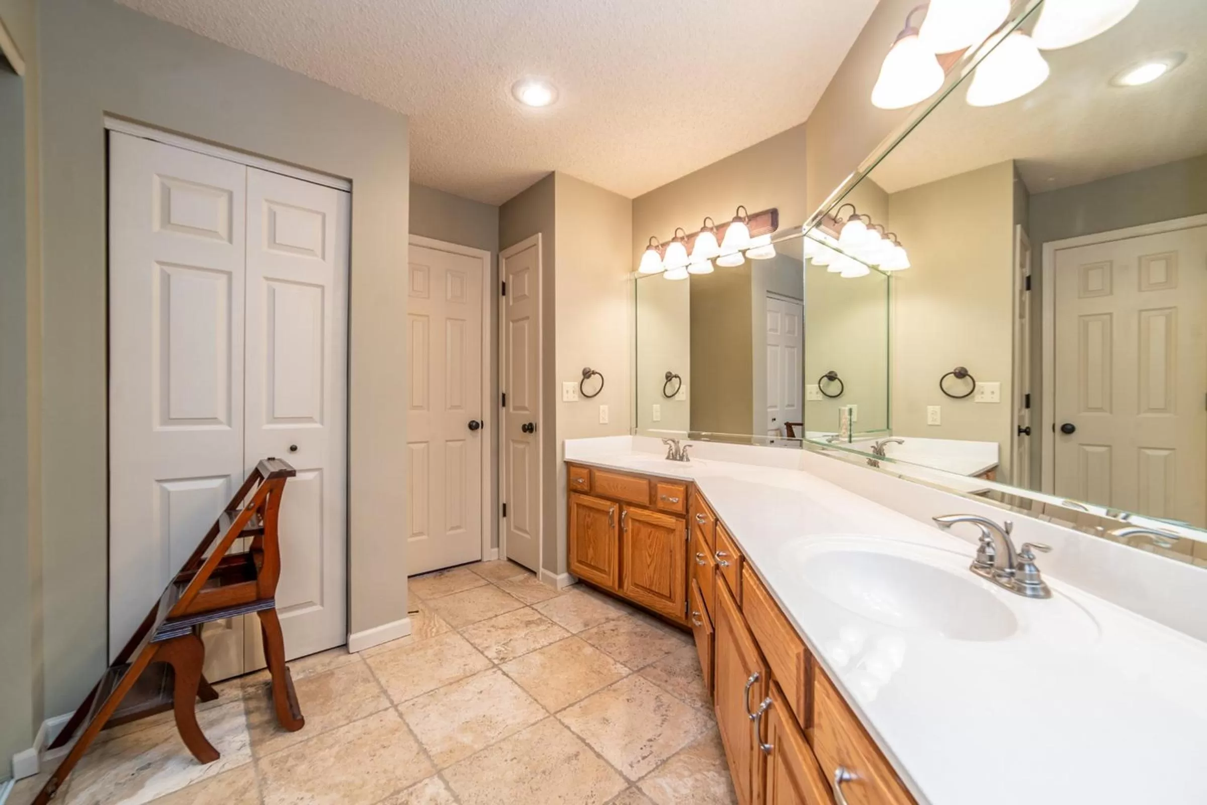 Bathroom in Pointe Royale Golf Resort