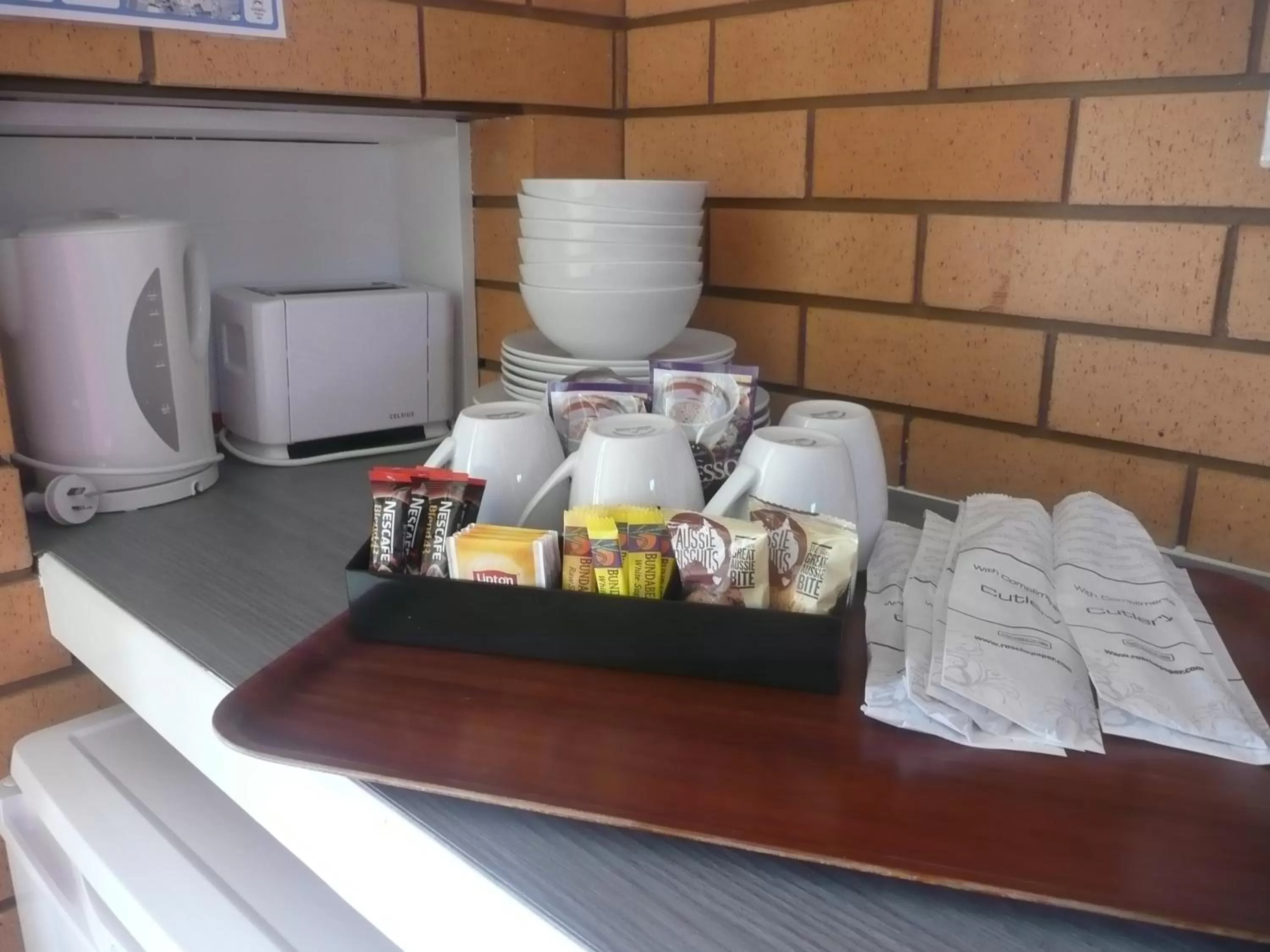 Coffee/tea facilities in Rosebourne Gardens Motel