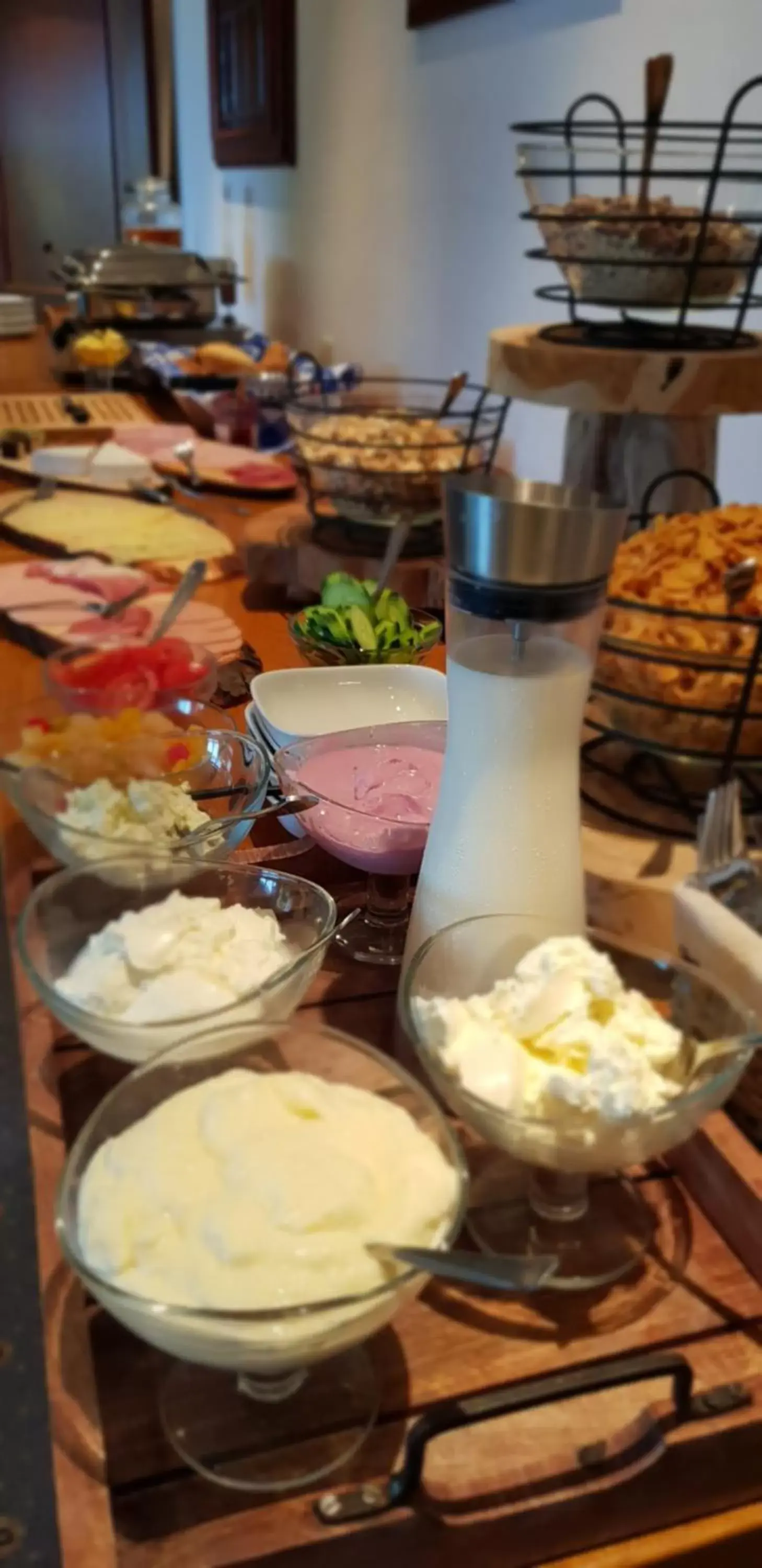 Buffet breakfast, Food in Berghof Hotel