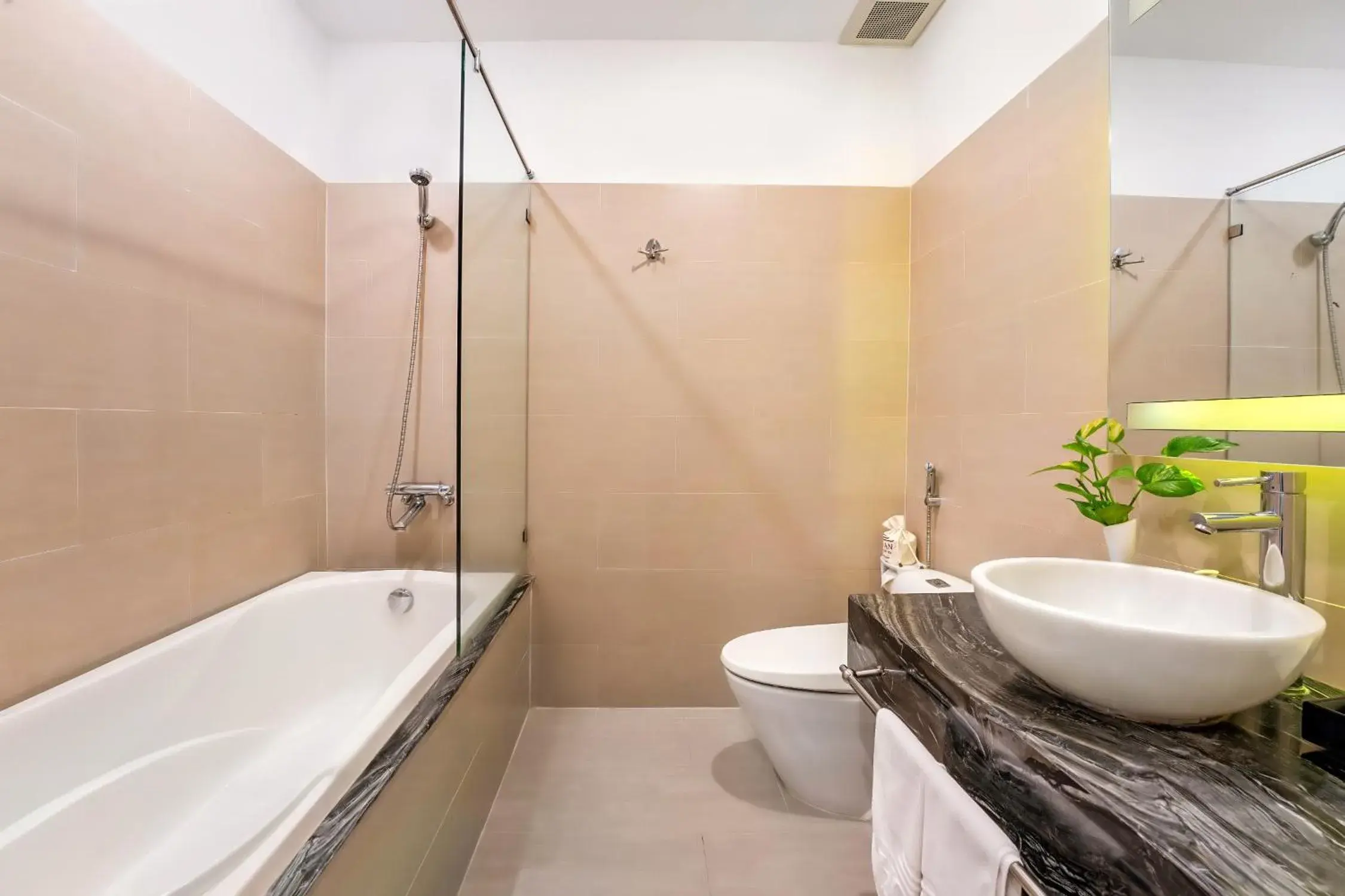 Bathroom in HOI AN HISTORIC HOTEL