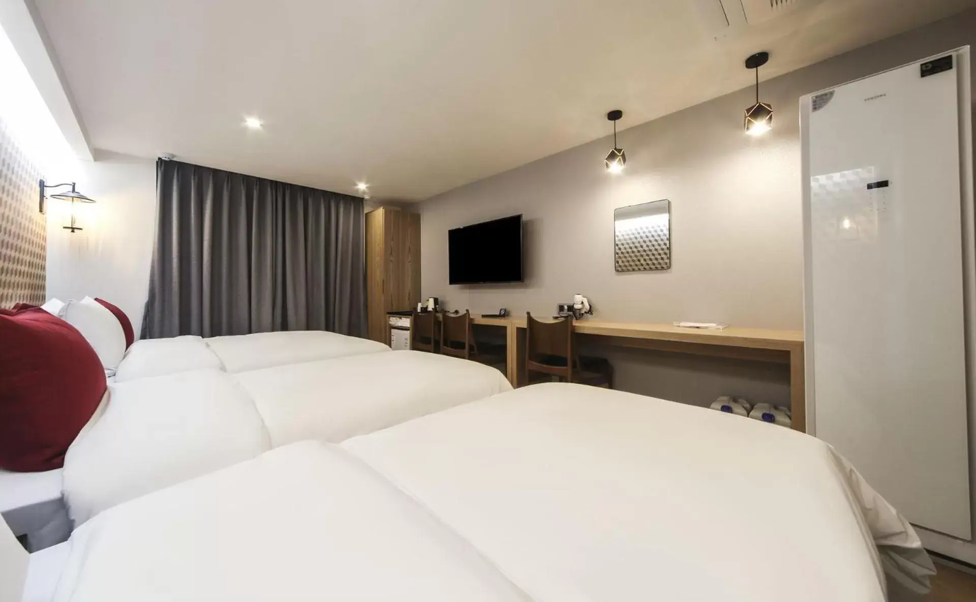 Bed in Maron Hotel Nampo Bed in Maron Hotel Nampo