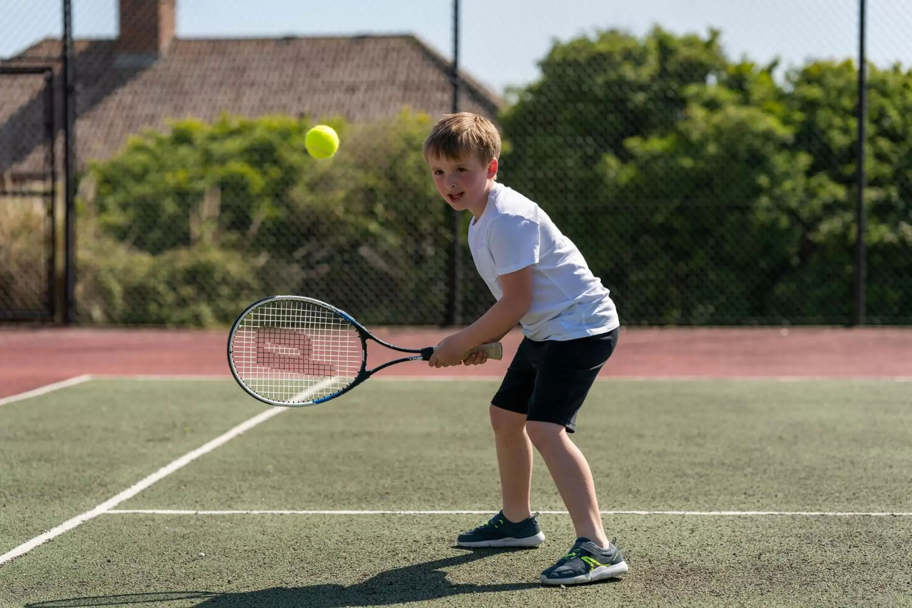 Activities, Tennis/Squash in Moonfleet Manor - A Luxury Family Hotel