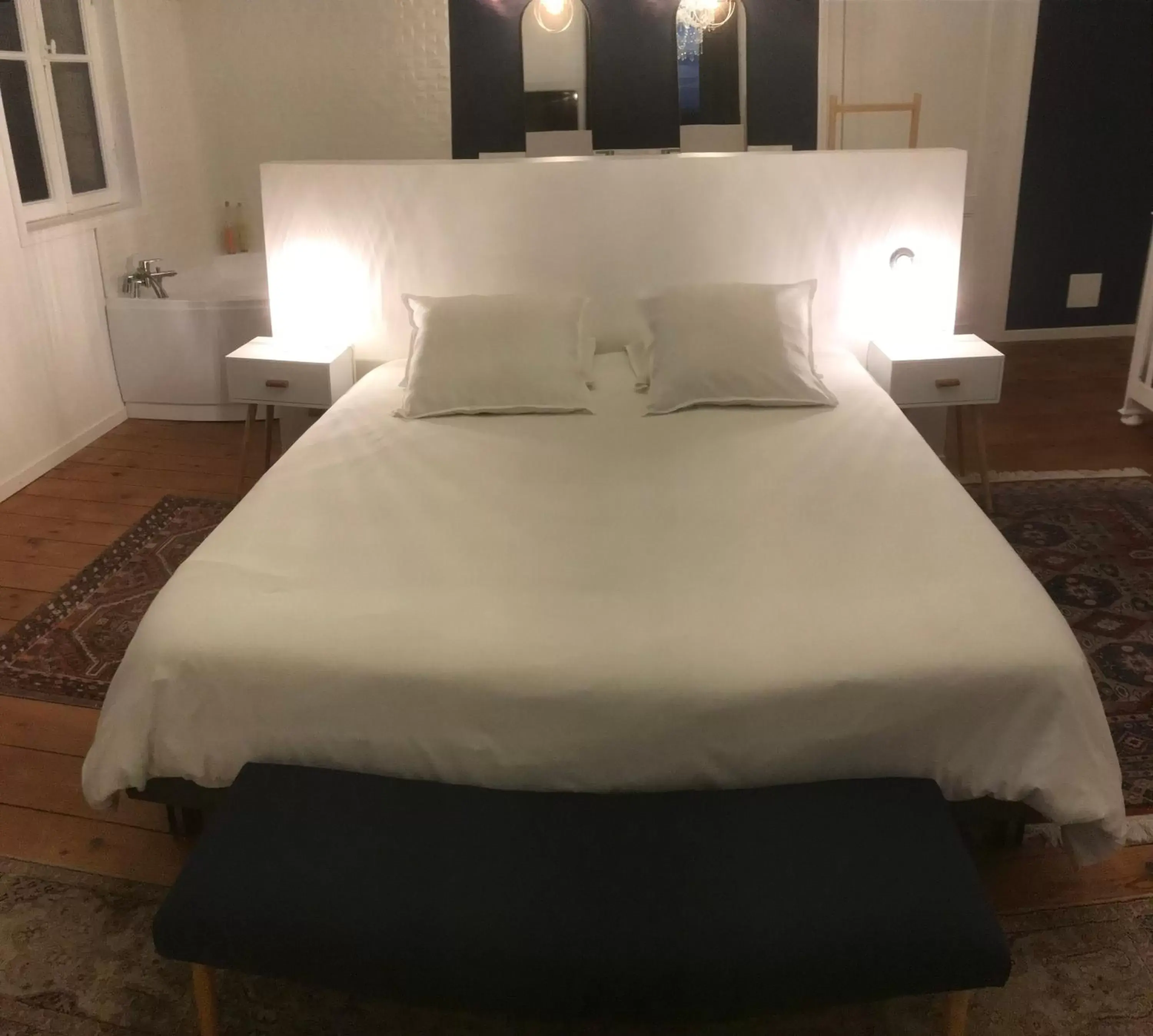 Bedroom, Bed in La Maison de Milie