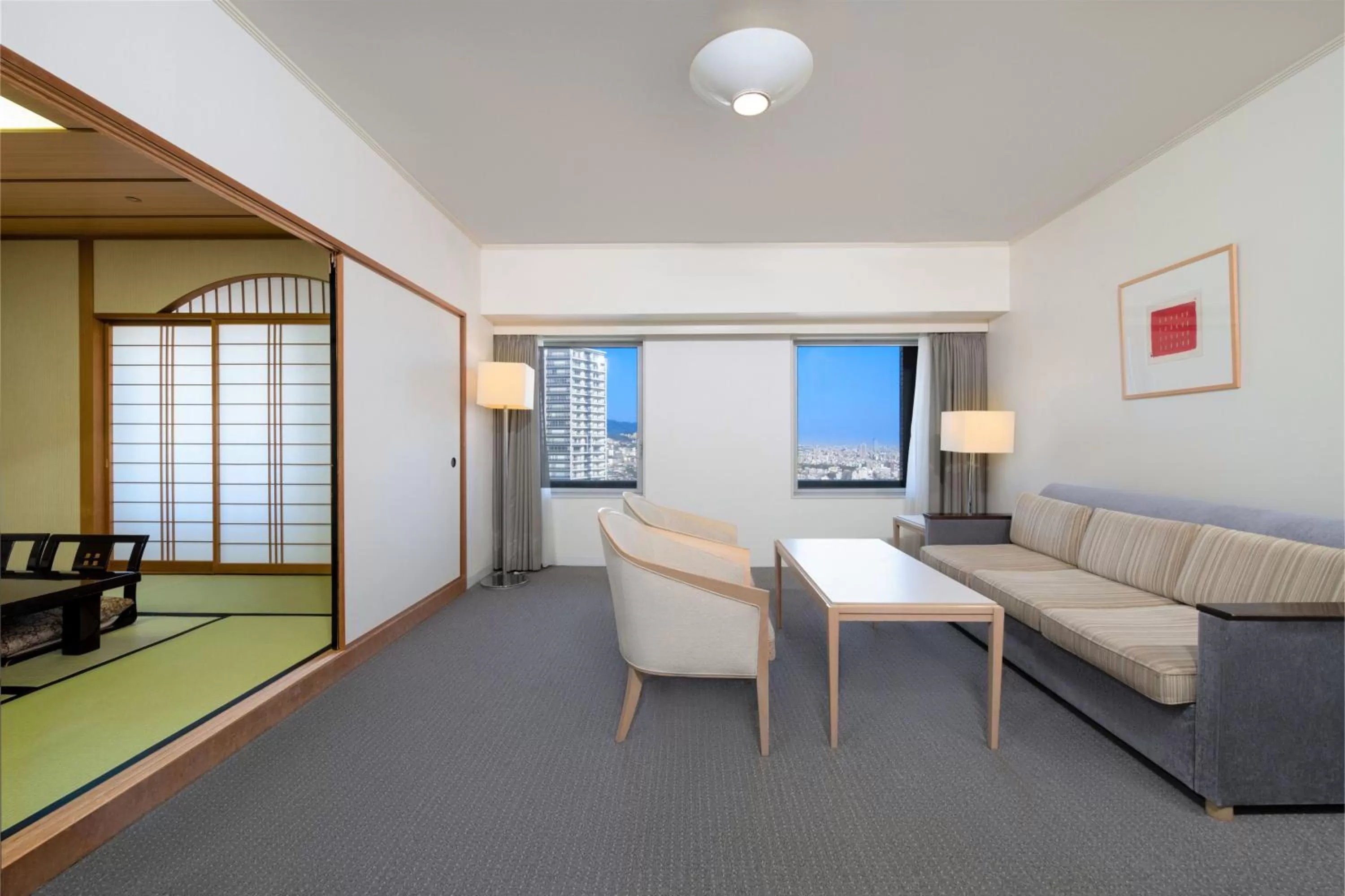 Photo of the whole room in ANA Crowne Plaza Kobe by IHG