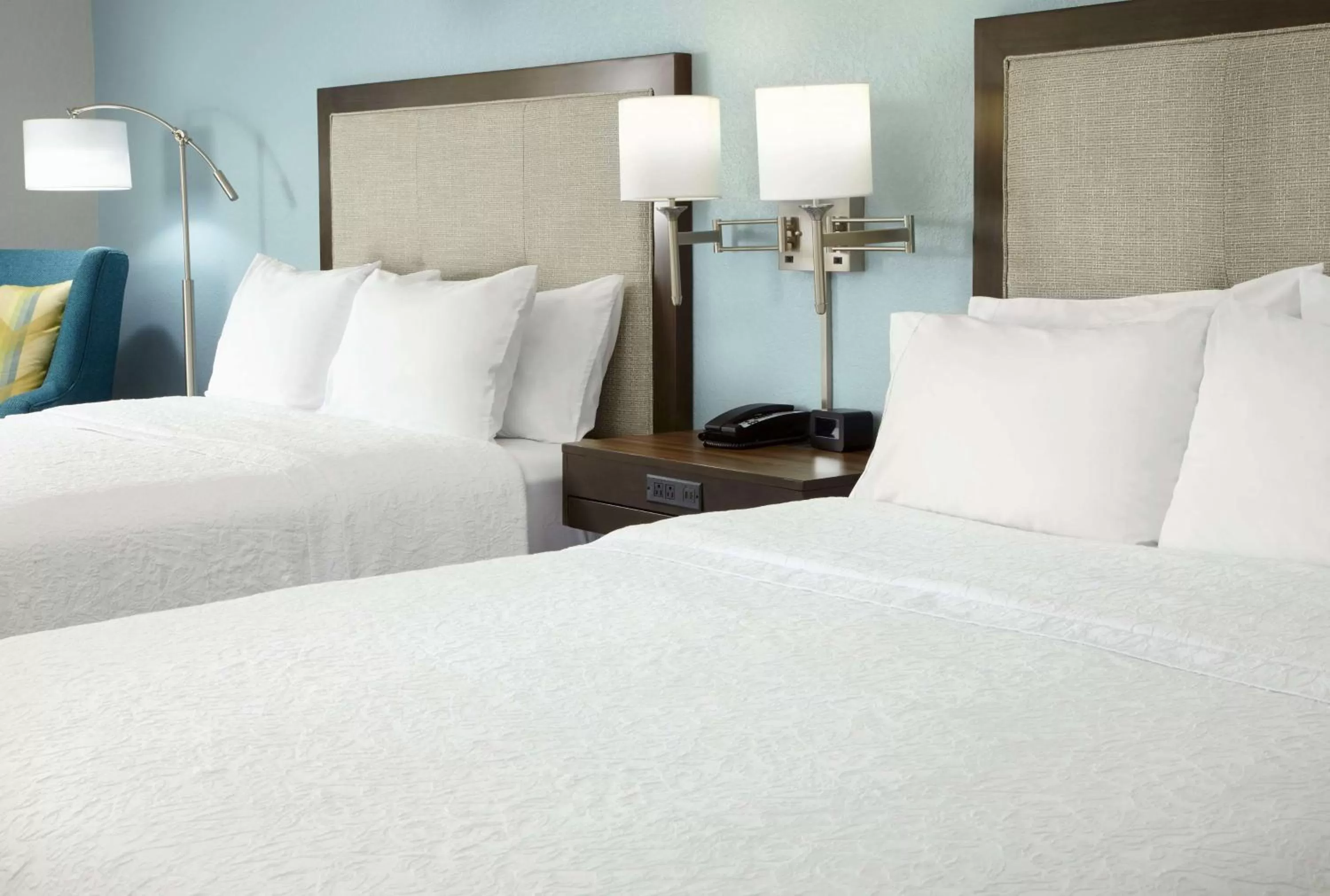 Bed in Hampton Inn Orlando Near Universal Blv/International Dr