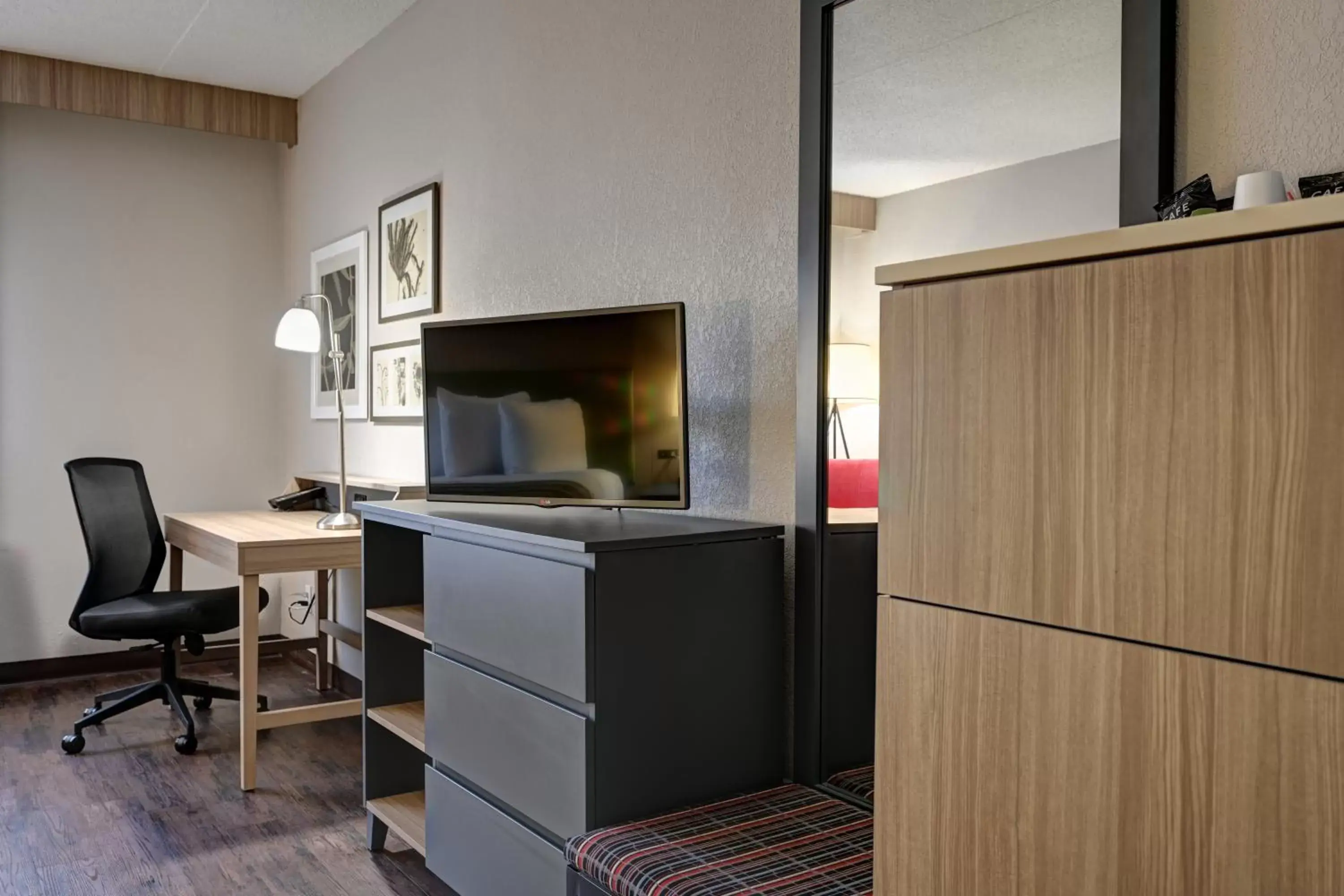 TV/Entertainment Center in Country Inn & Suites by Radisson, Pierre, SD