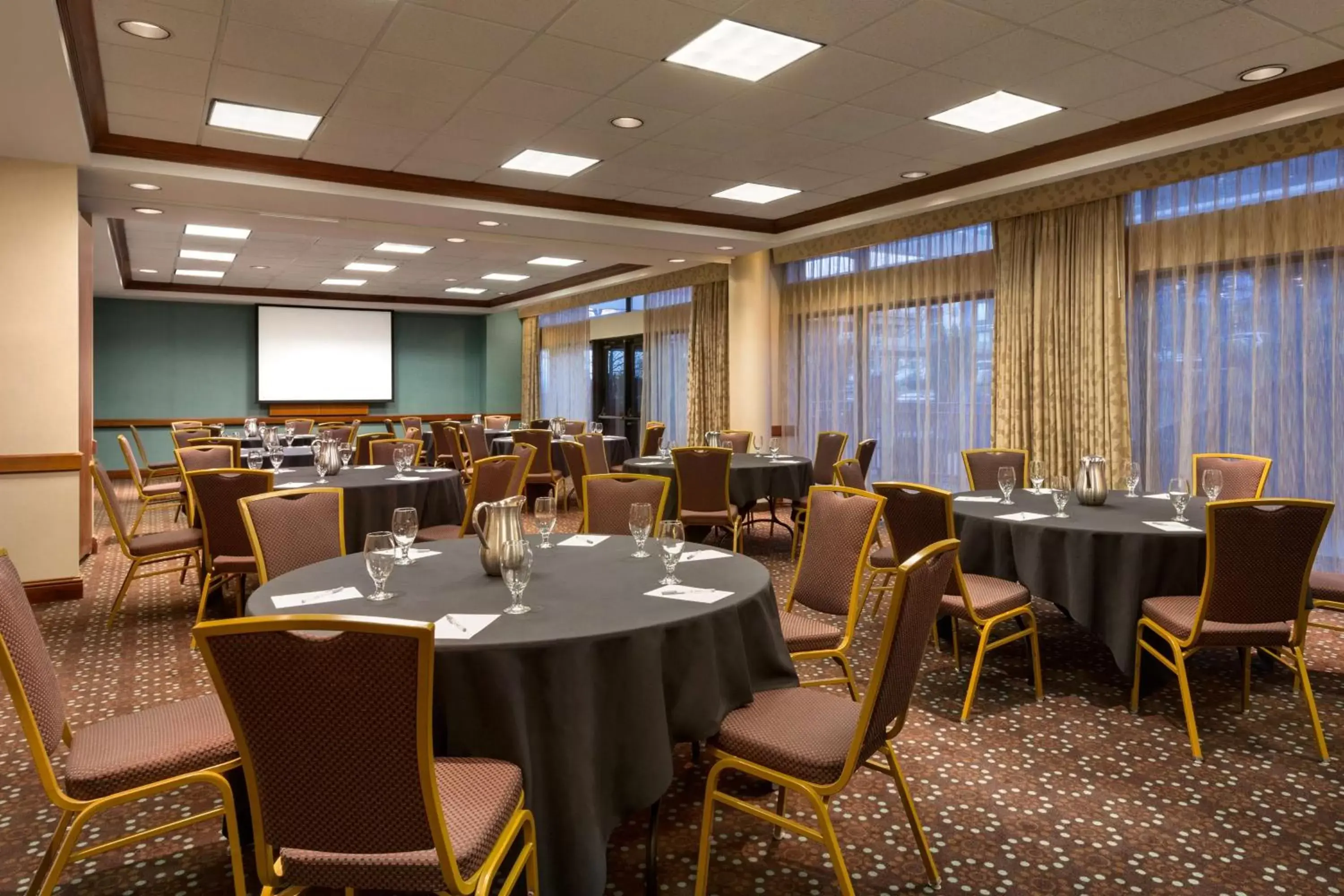 Meeting/conference room in Hampton Inn Denver West Federal Center