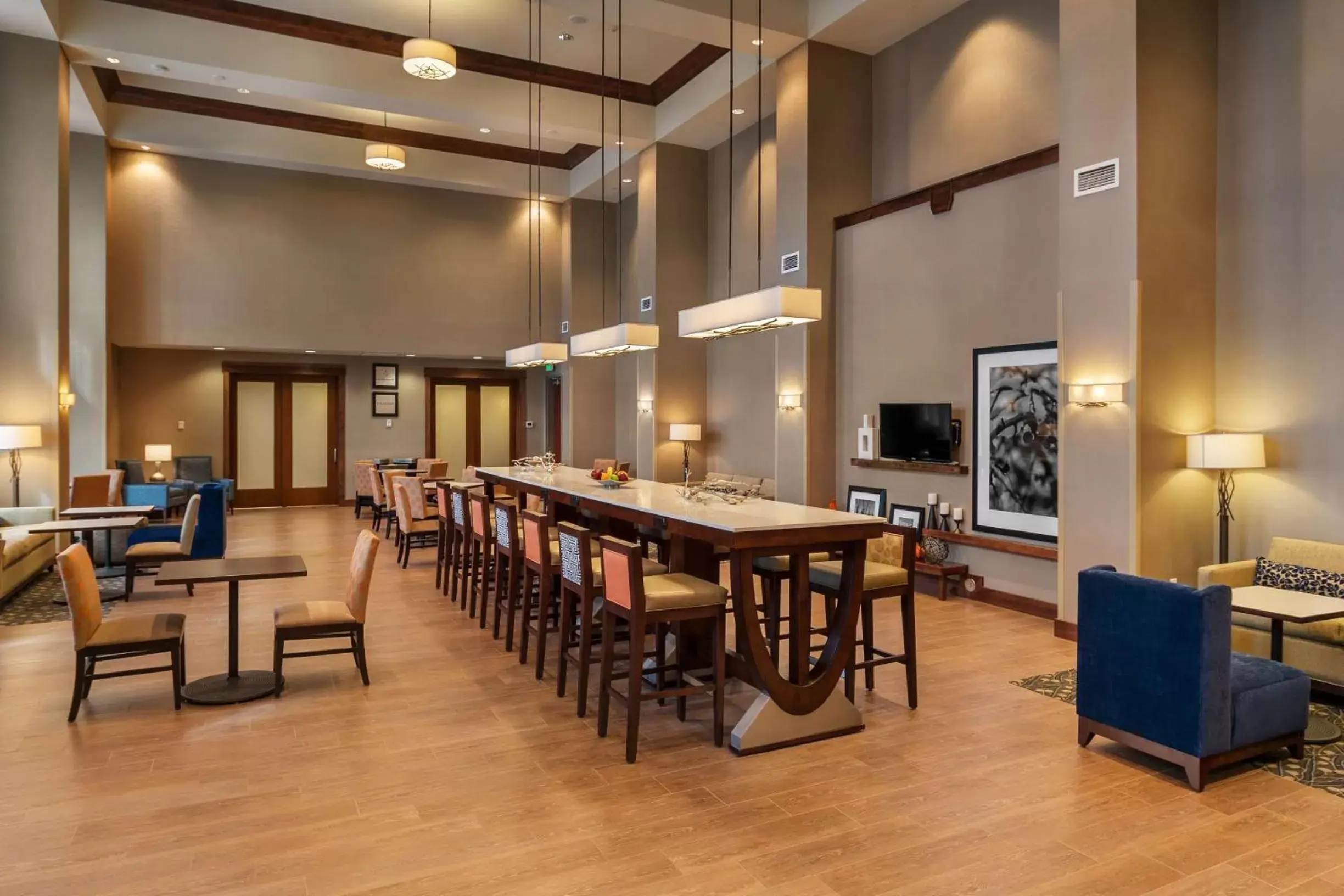 Lobby or reception in Hampton Inn & Suites Portland/Vancouver