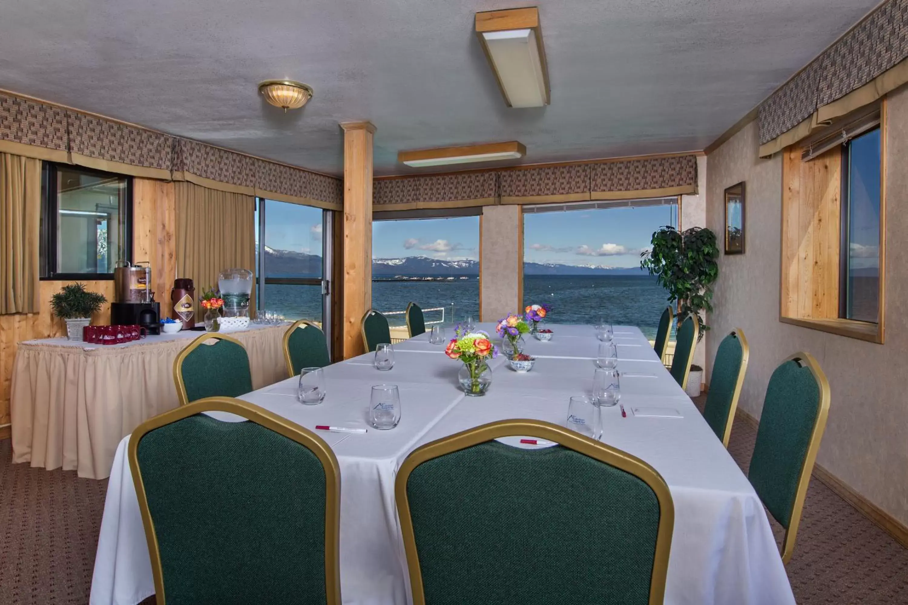 Banquet/Function facilities in Tahoe Lakeshore Lodge & Spa