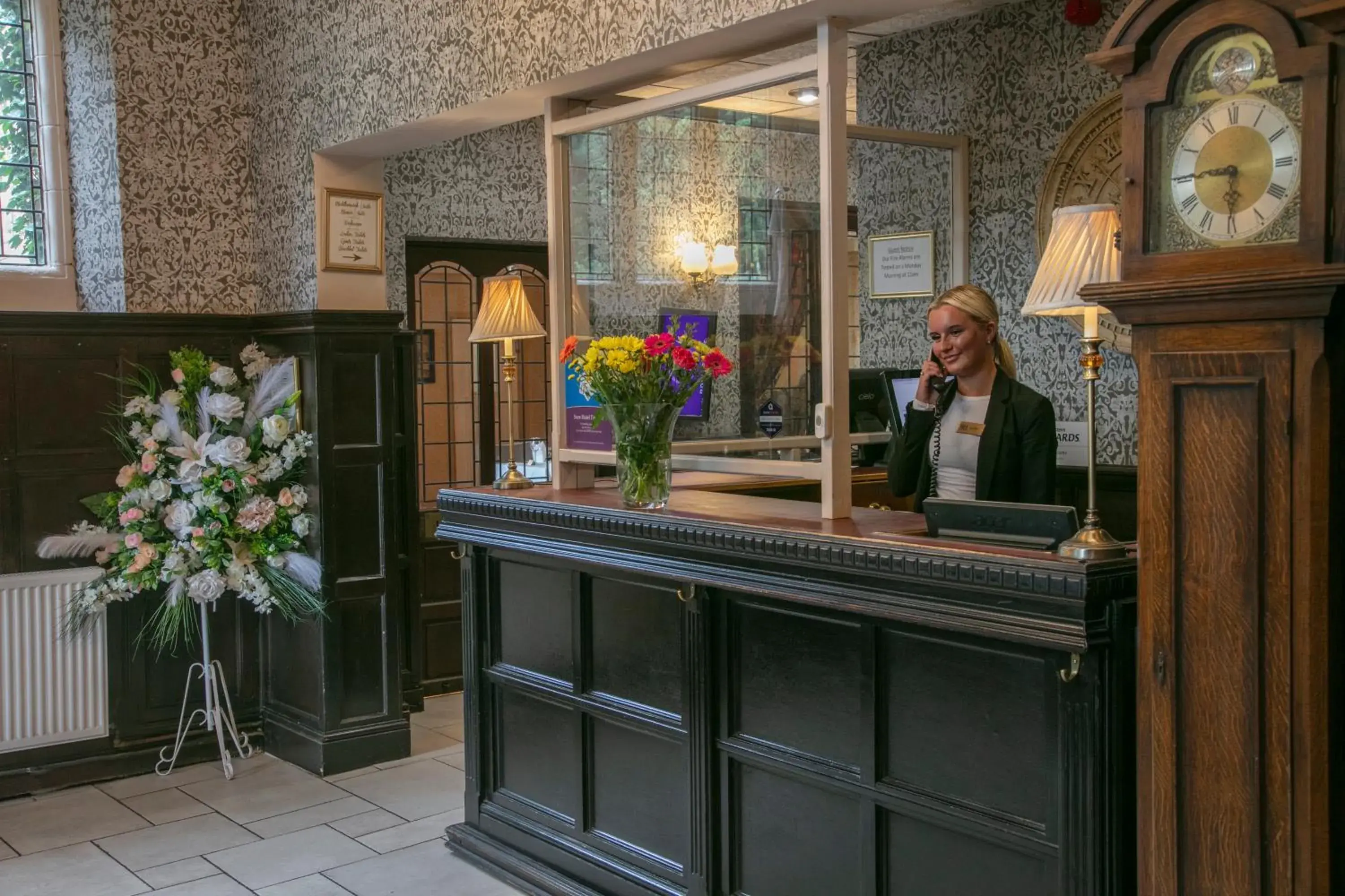 Lobby or reception, Lobby/Reception in Weston Hall Hotel Sure Hotel Collection by Best Western