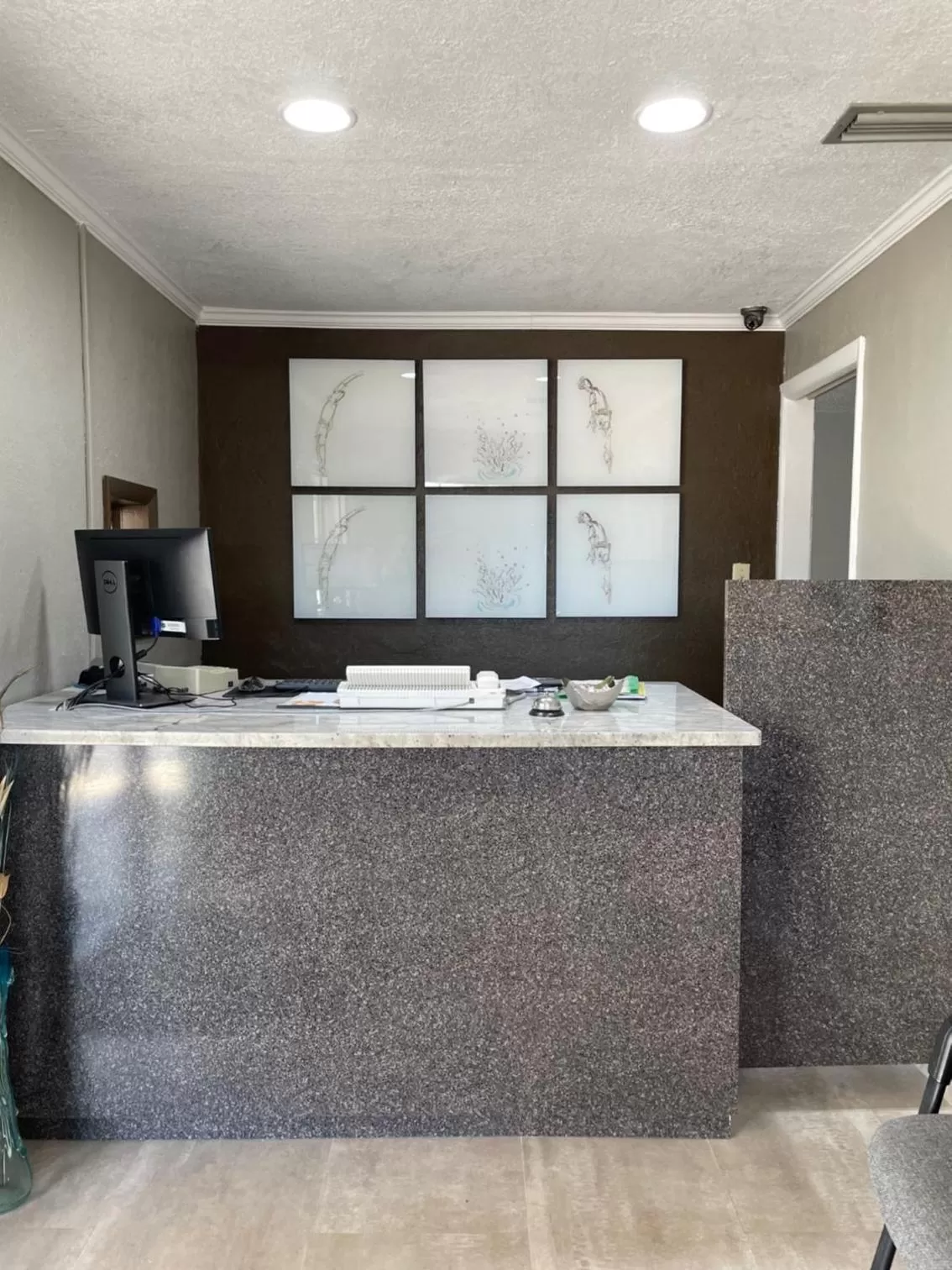 Lobby or reception in Driftwood Inn - Lake City