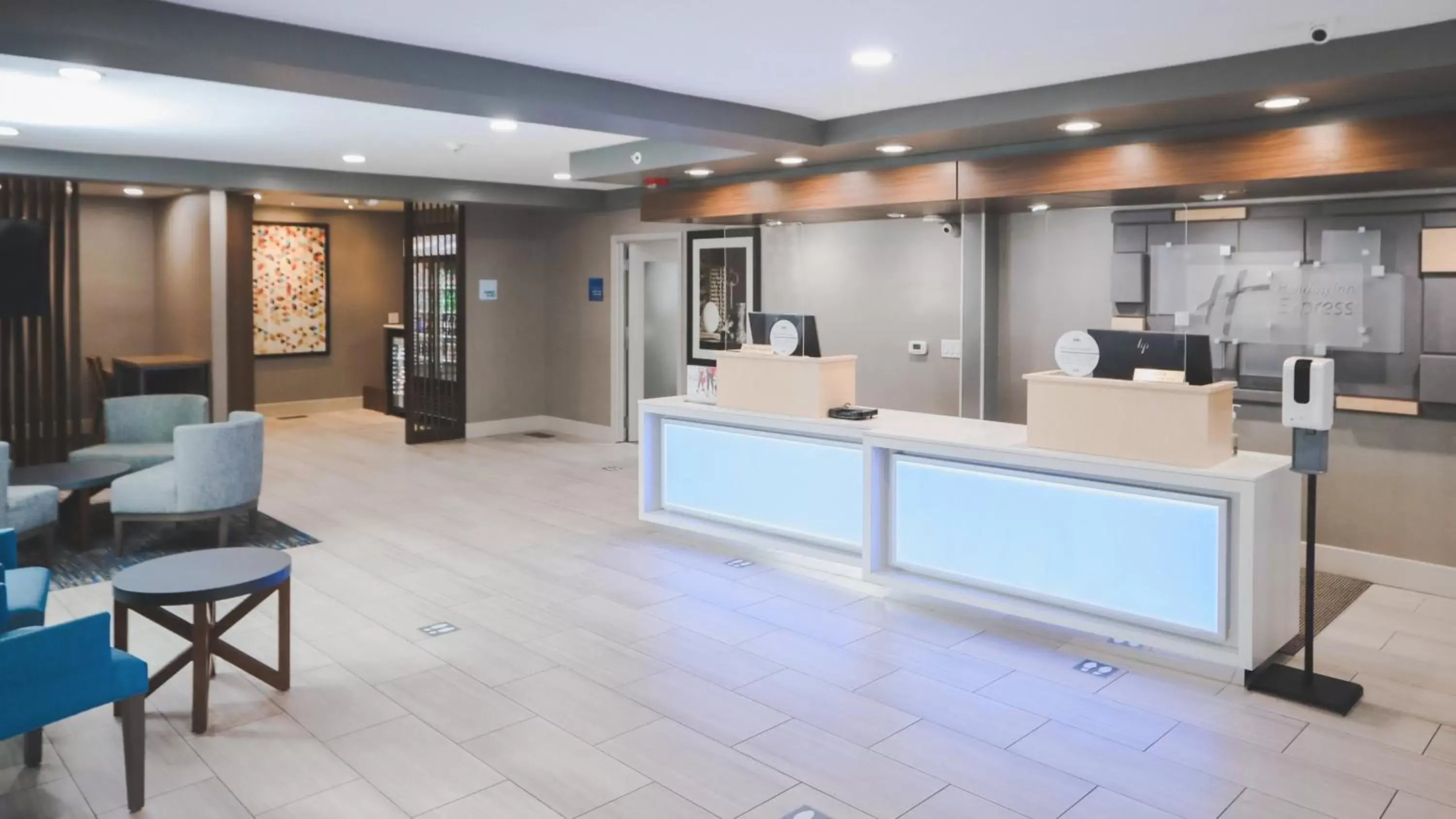 Property building, Lobby/Reception in Holiday Inn Express Lompoc, an IHG Hotel