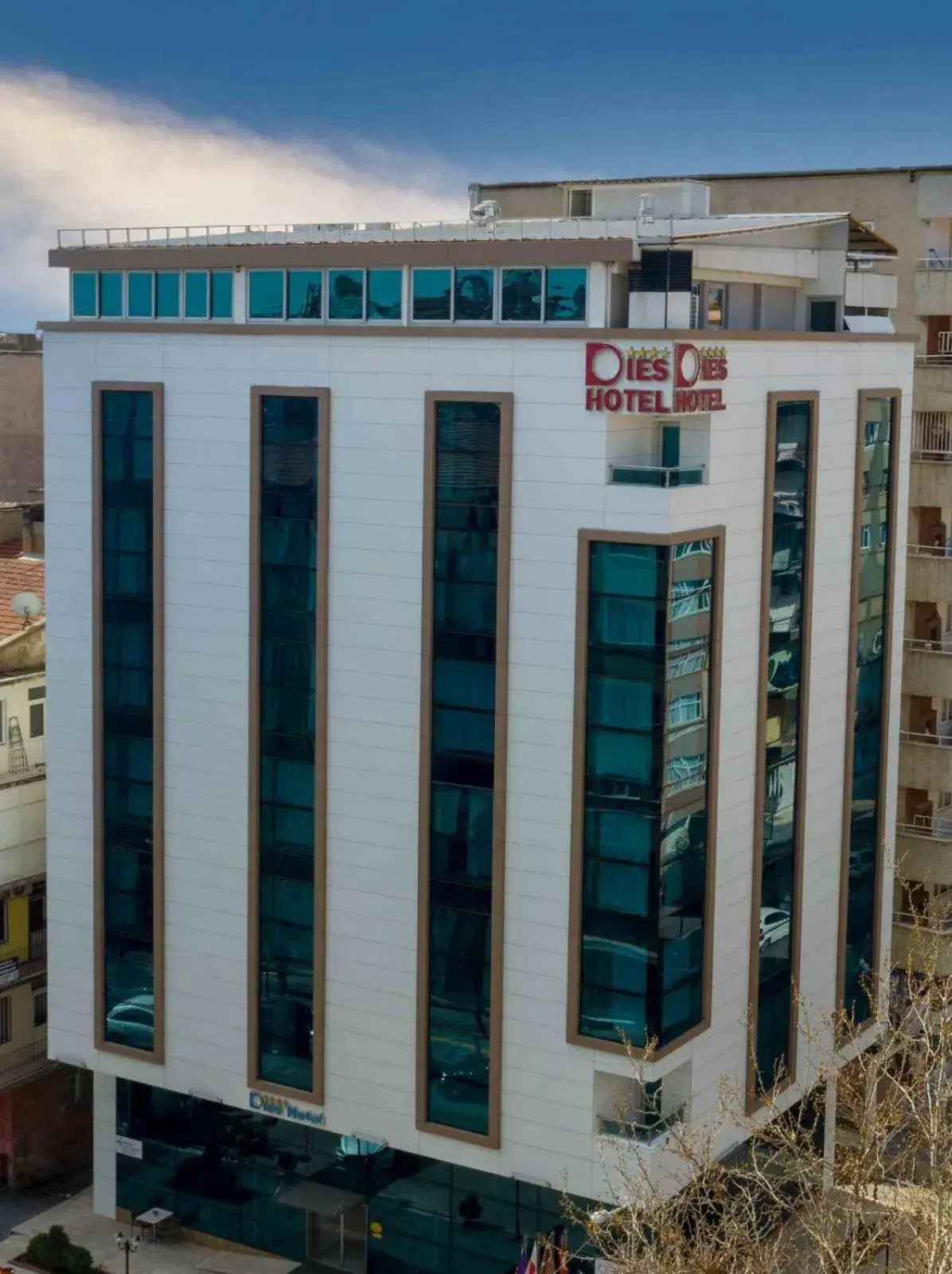 Property building in Dies Hotel Property building in Dies Hotel