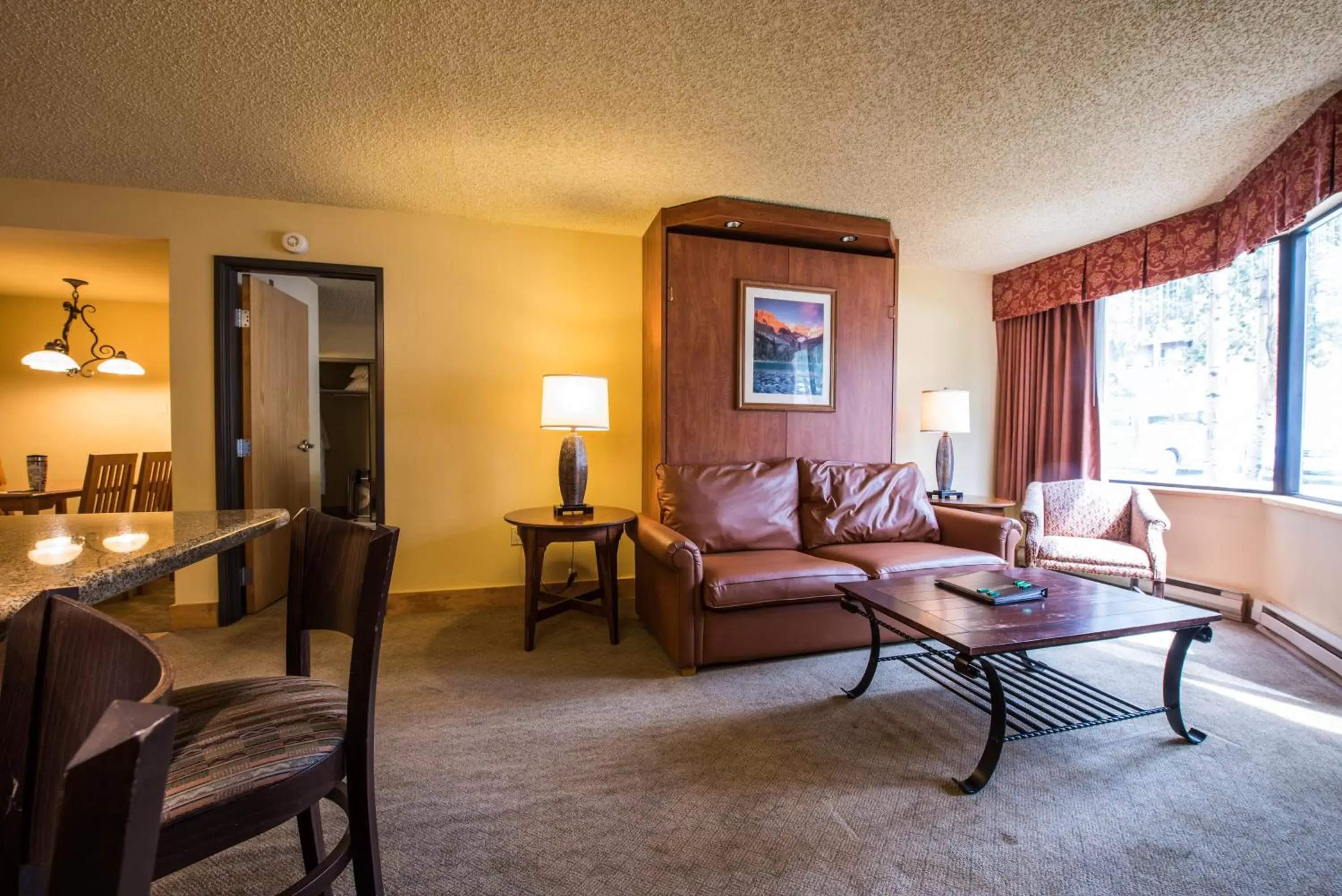 Seating Area in The Grand Lodge Hotel and Suites