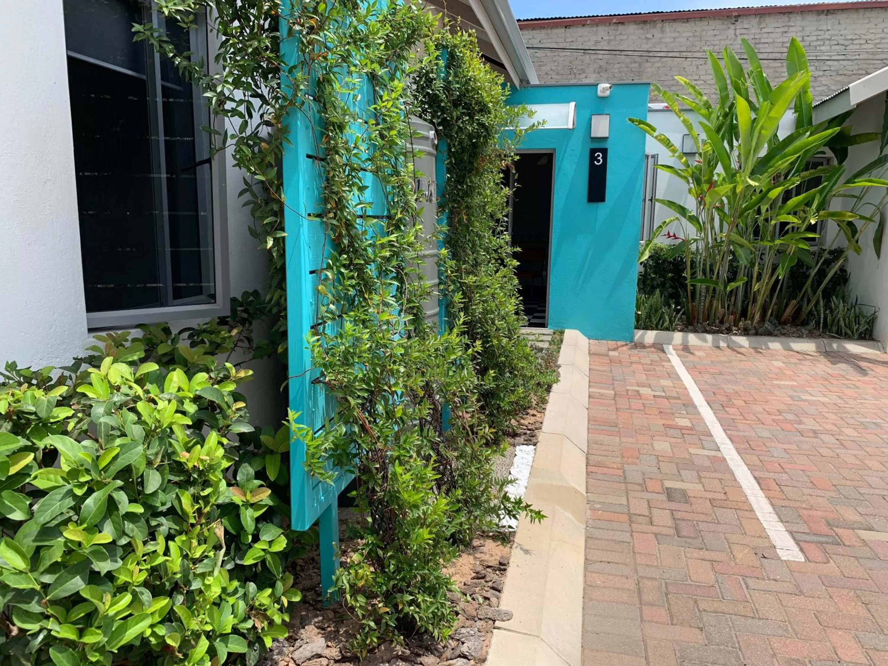 HP Twelve Accommodation