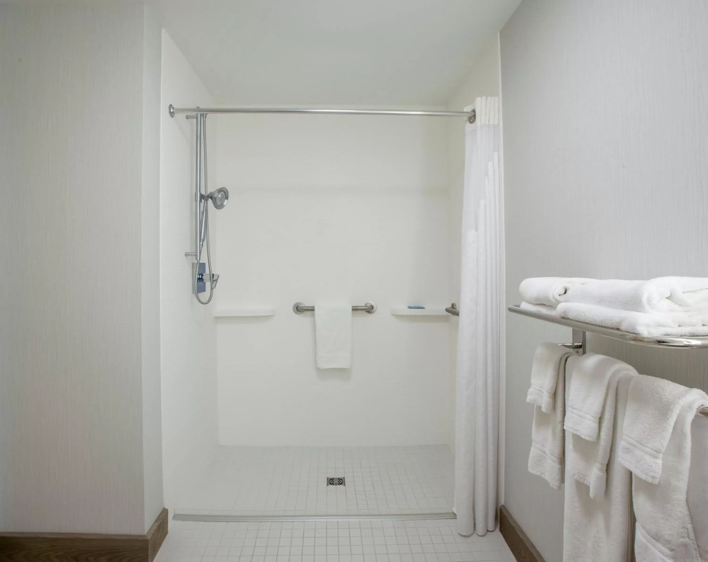 Photo of the whole room, Bathroom in Holiday Inn Express Hotel & Suites Saint John Harbour Side, an IHG Hotel