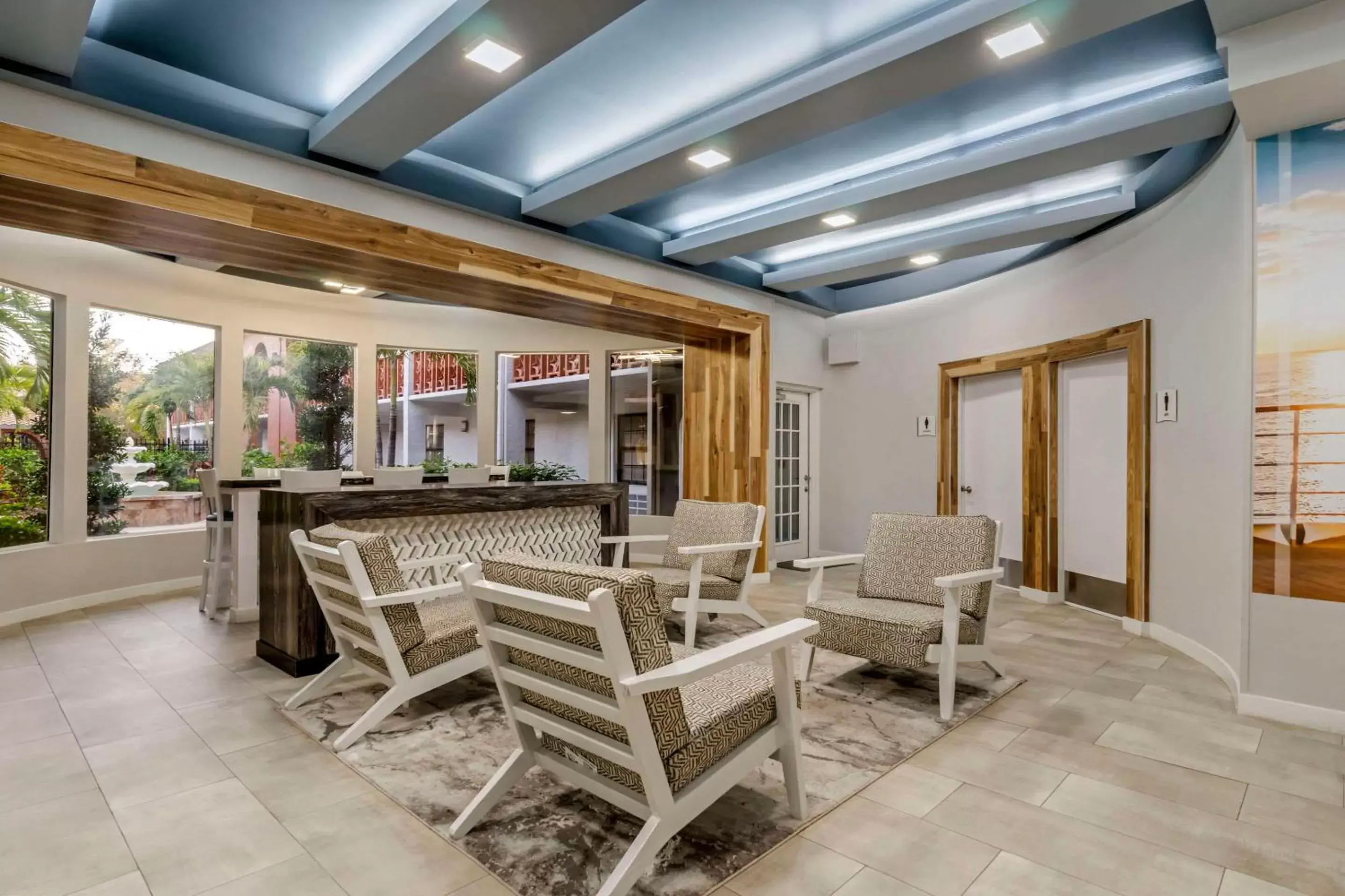 Lobby or reception in Clarion Pointe Tampa East near Fairgrounds and Casino