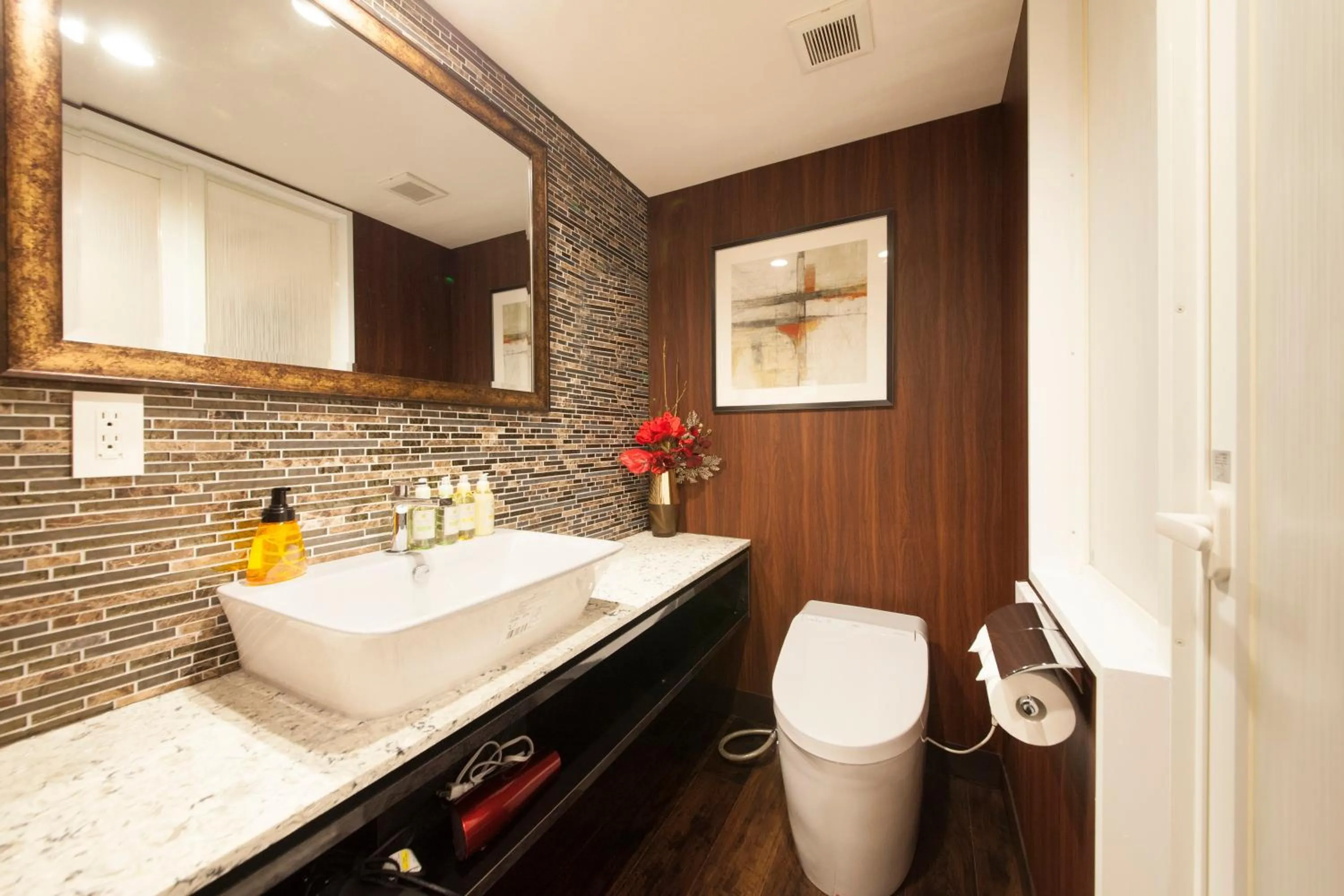 Toilet in The Centurion Classic Akasaka