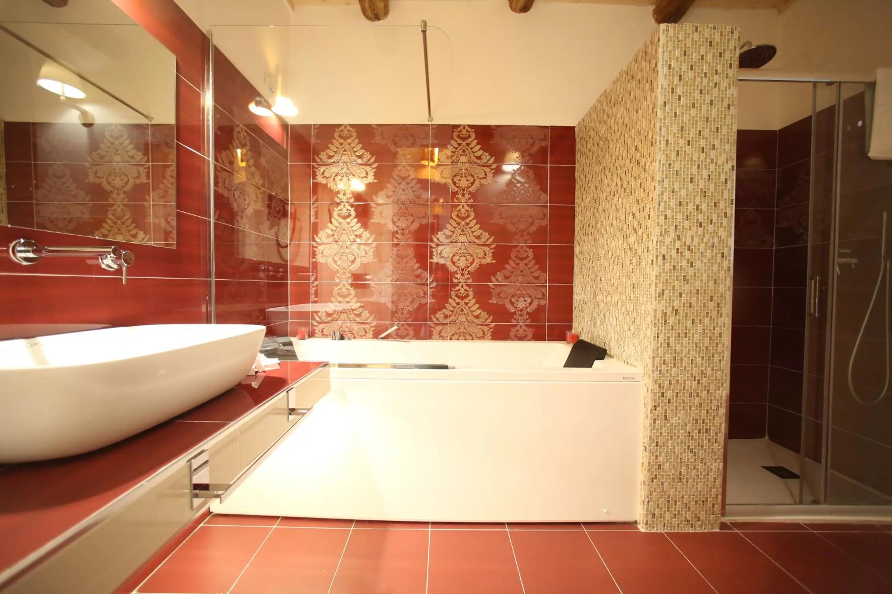 Shower in Relais Piazza Del Plebiscito B&B