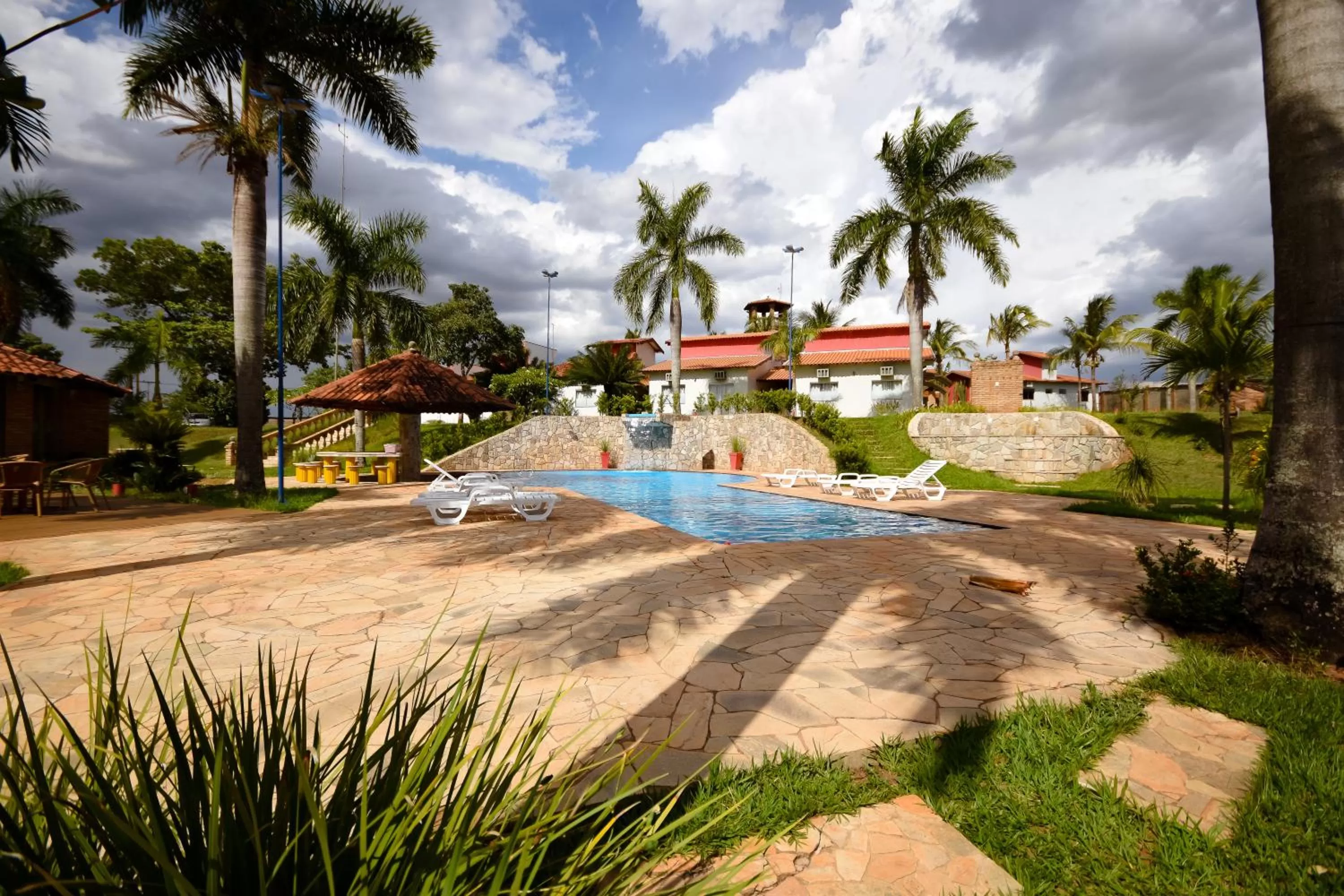Pool view in HOTEL ABAPORU