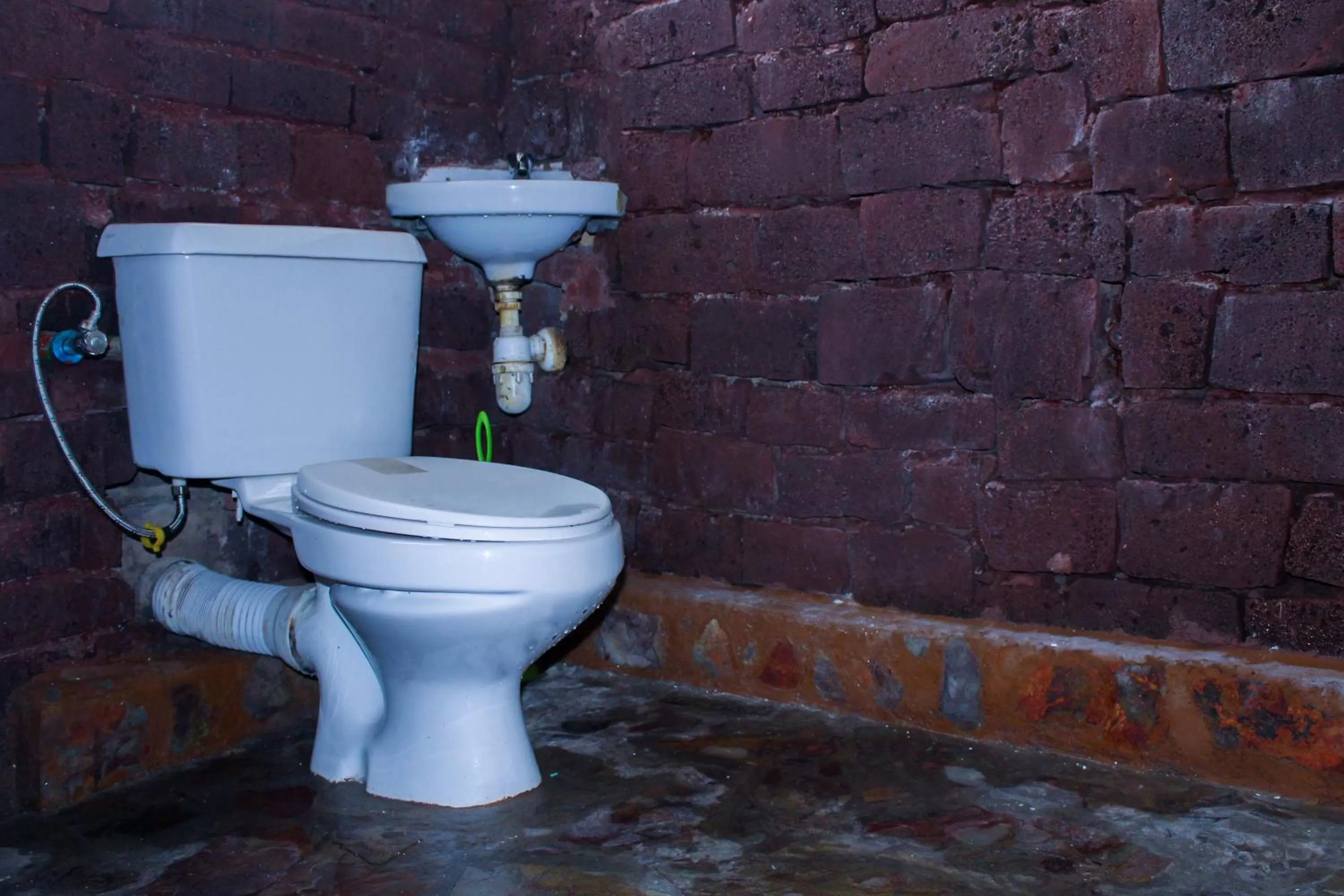 Toilet in Santaviva Hotel