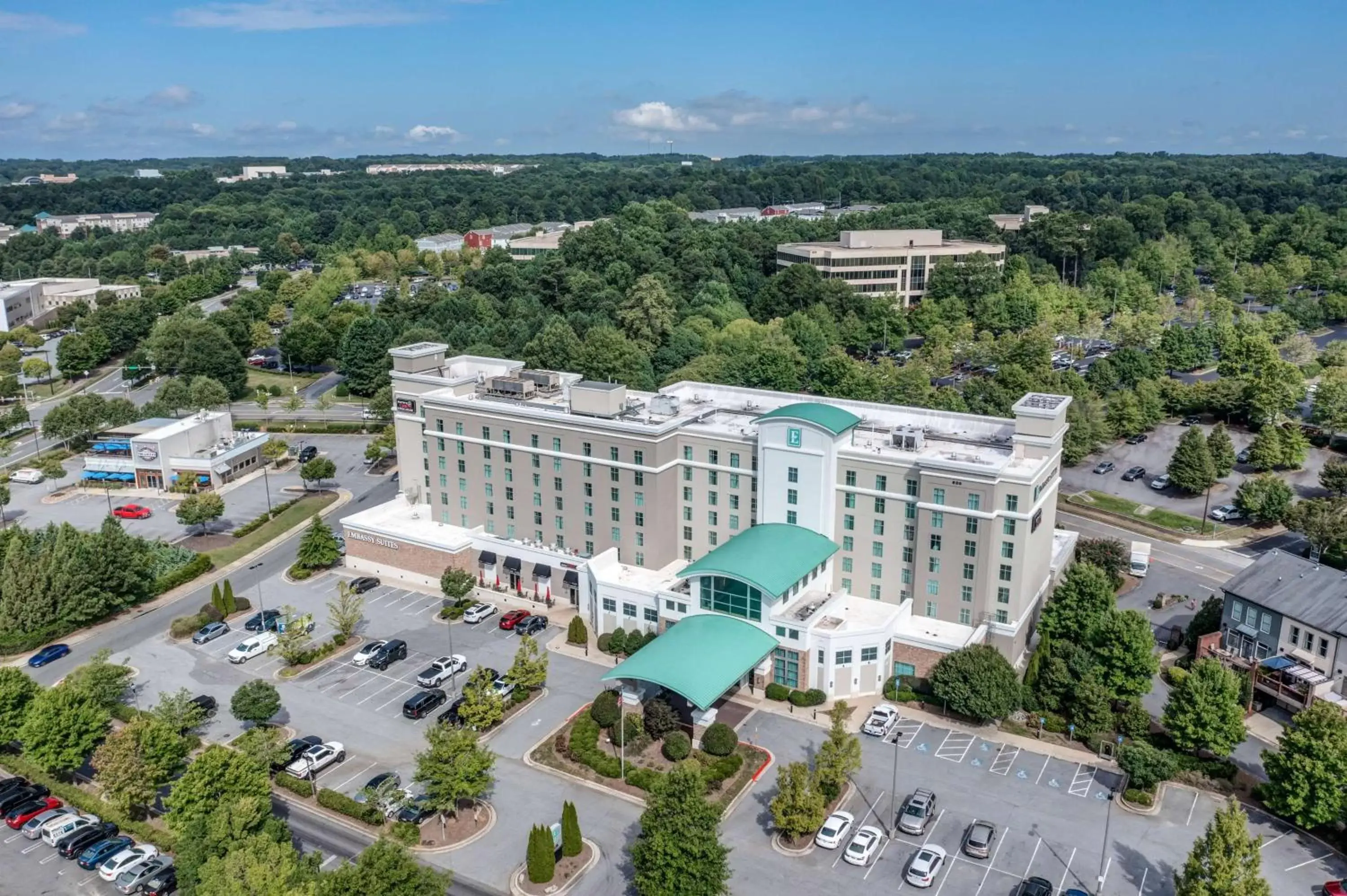 Property building, Bird's-eye View in Embassy Suites Atlanta - Kennesaw Town Center