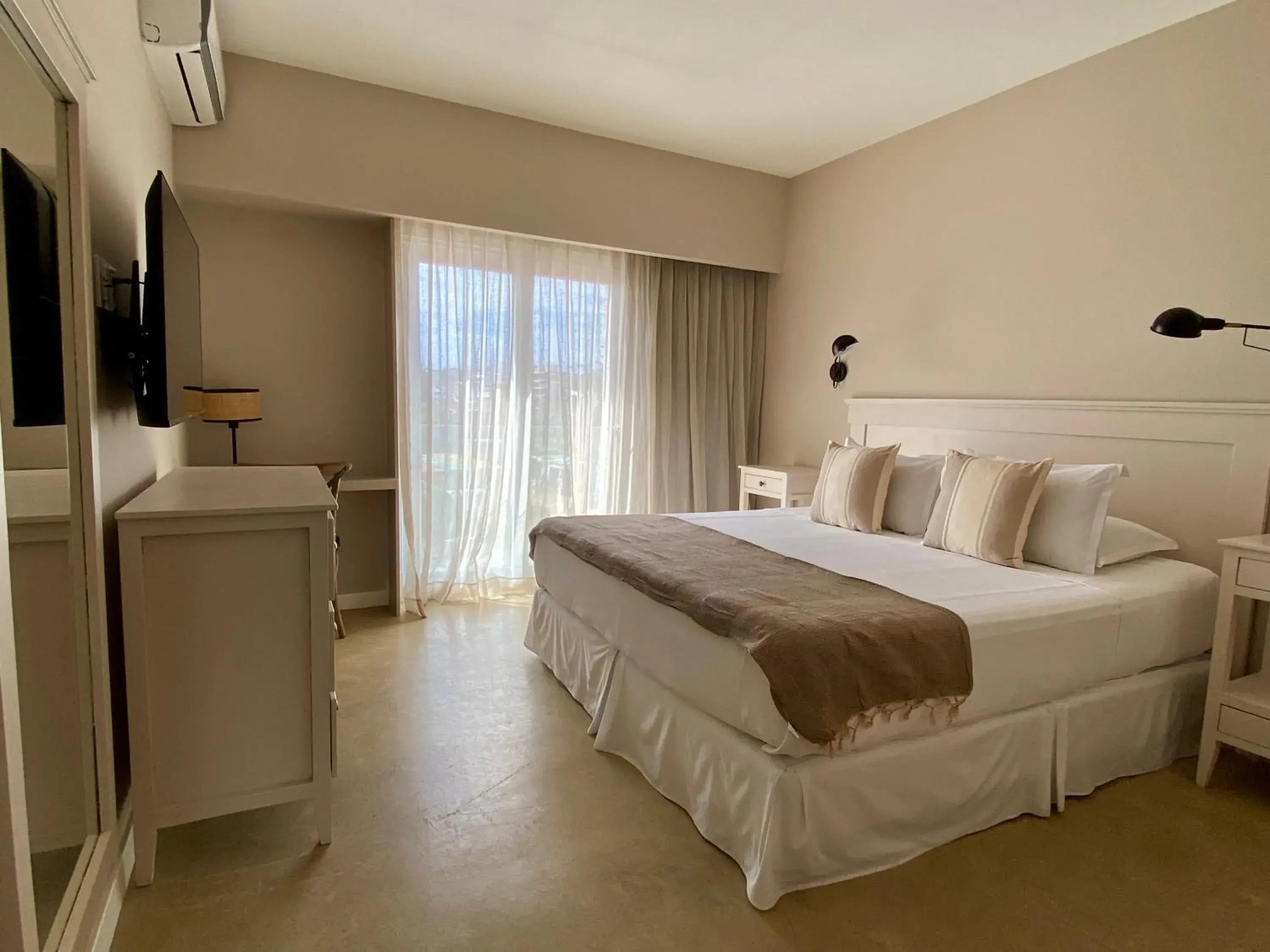 Bed in Serena Hotel - Exclusivo Adultos