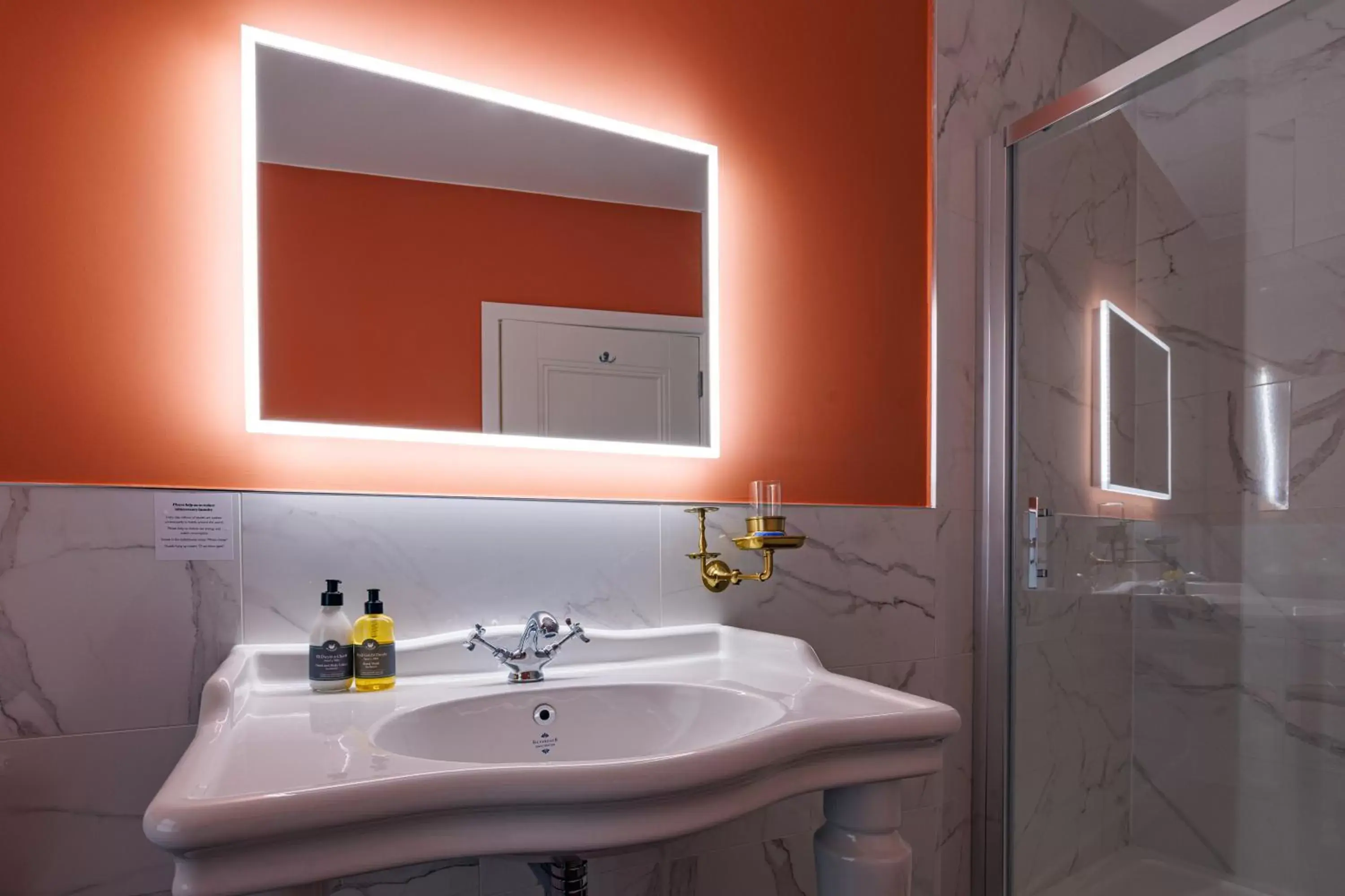 Second Floor King Room in The Fanny Talbot Second Floor King Room in The Fanny Talbot