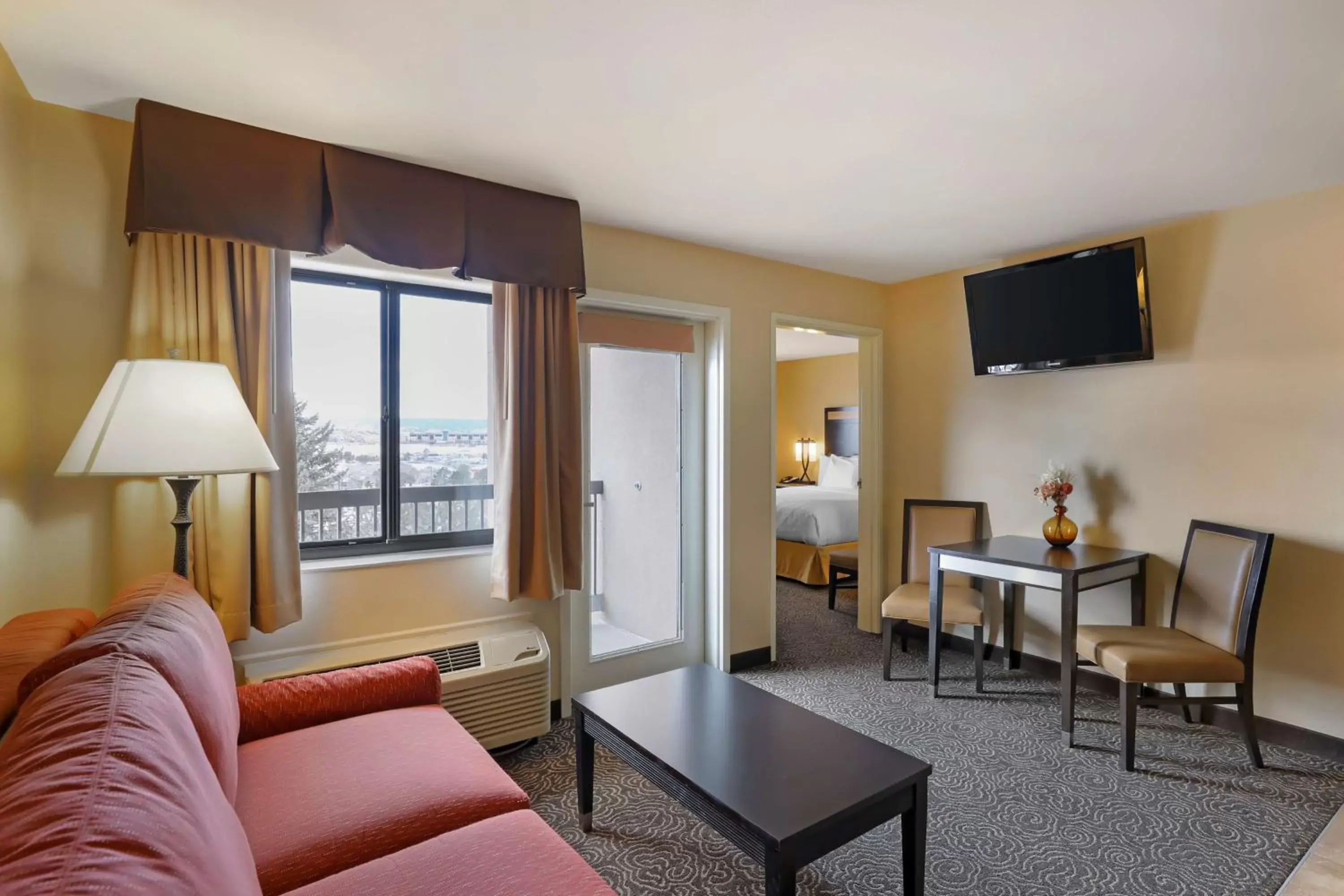 Bedroom, Seating Area in Best Western Plus Castle Rock