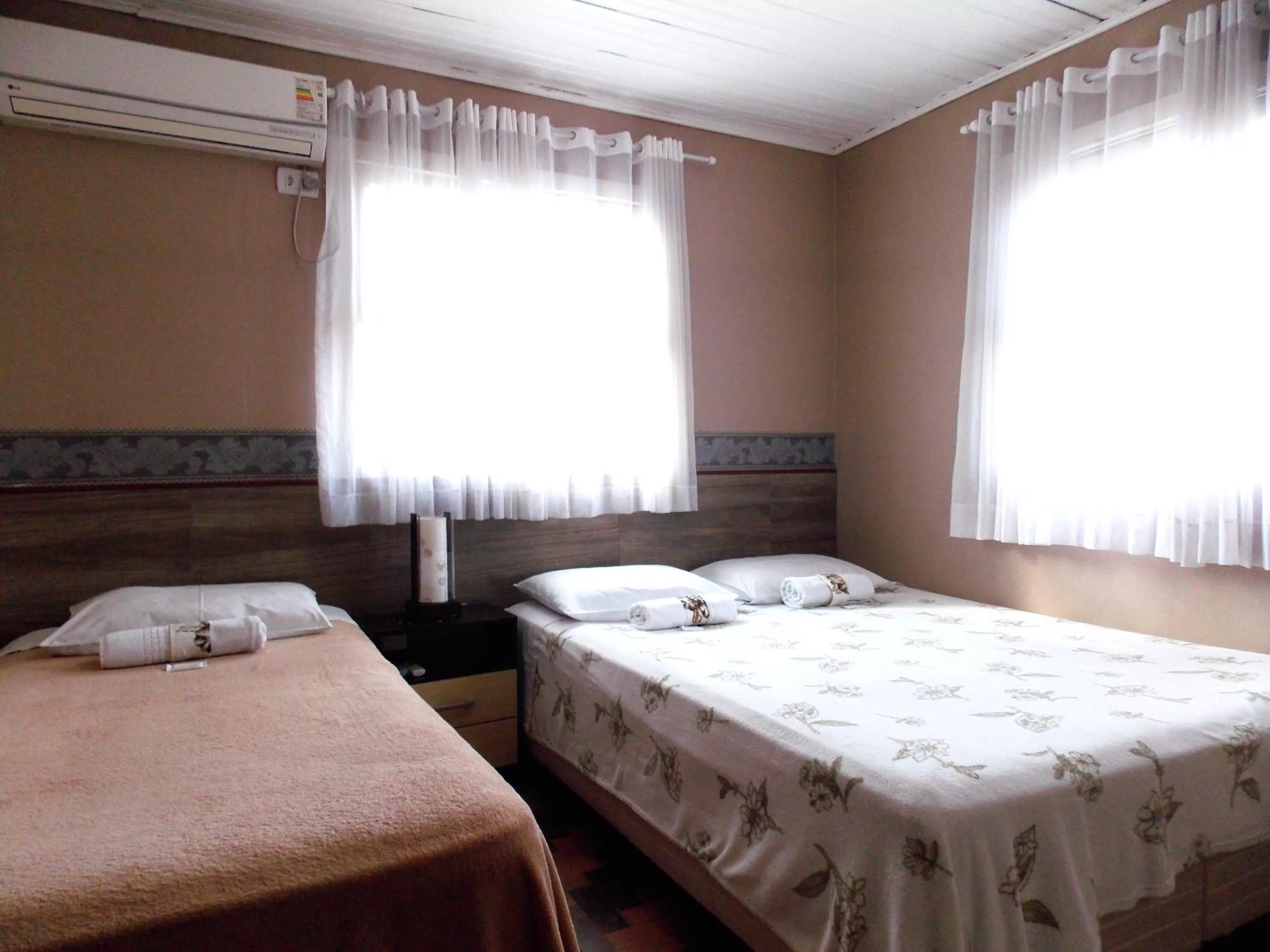 Bedroom, Bed in Hotel Visão