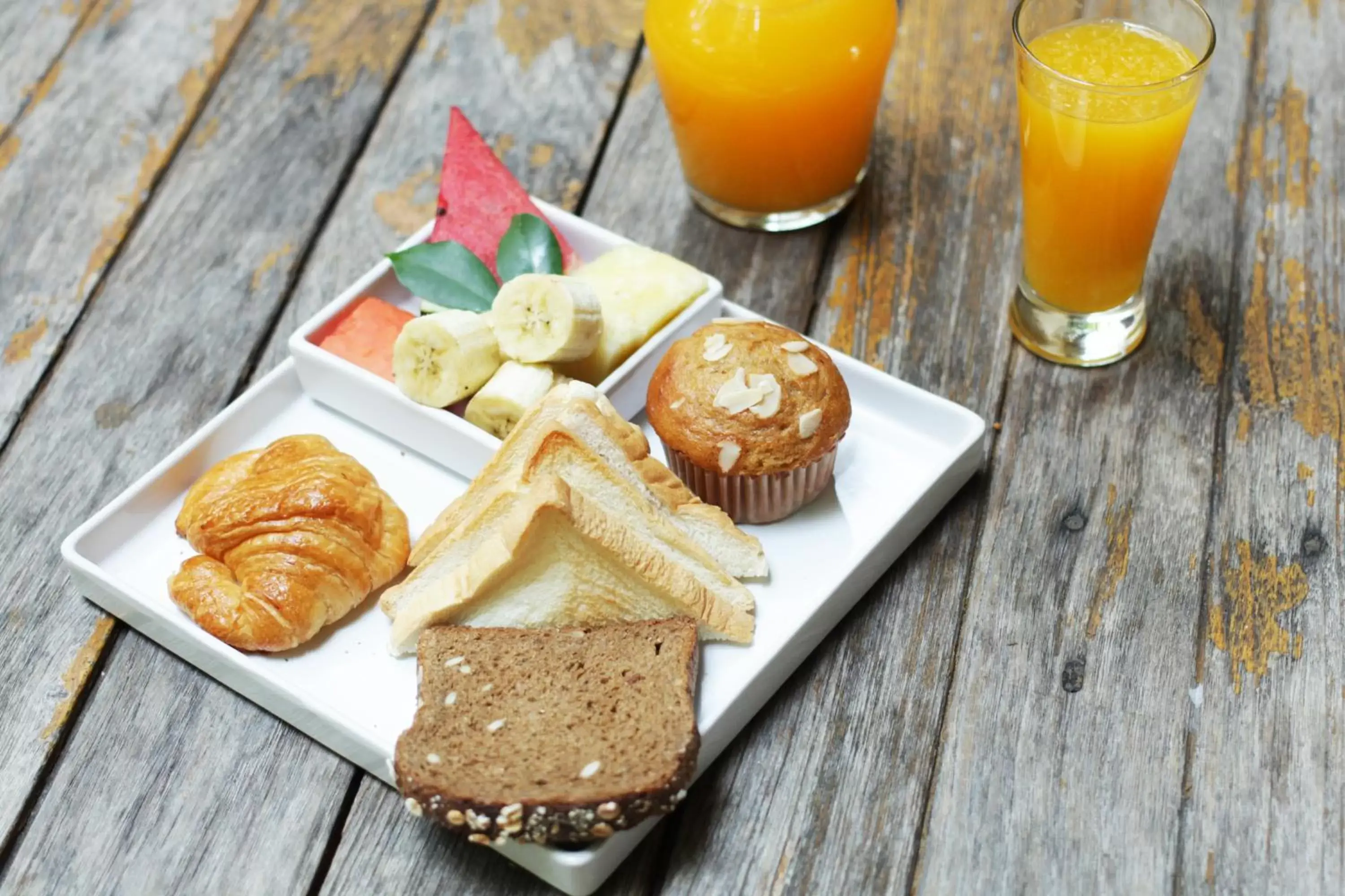 Breakfast in Veranda Lodge