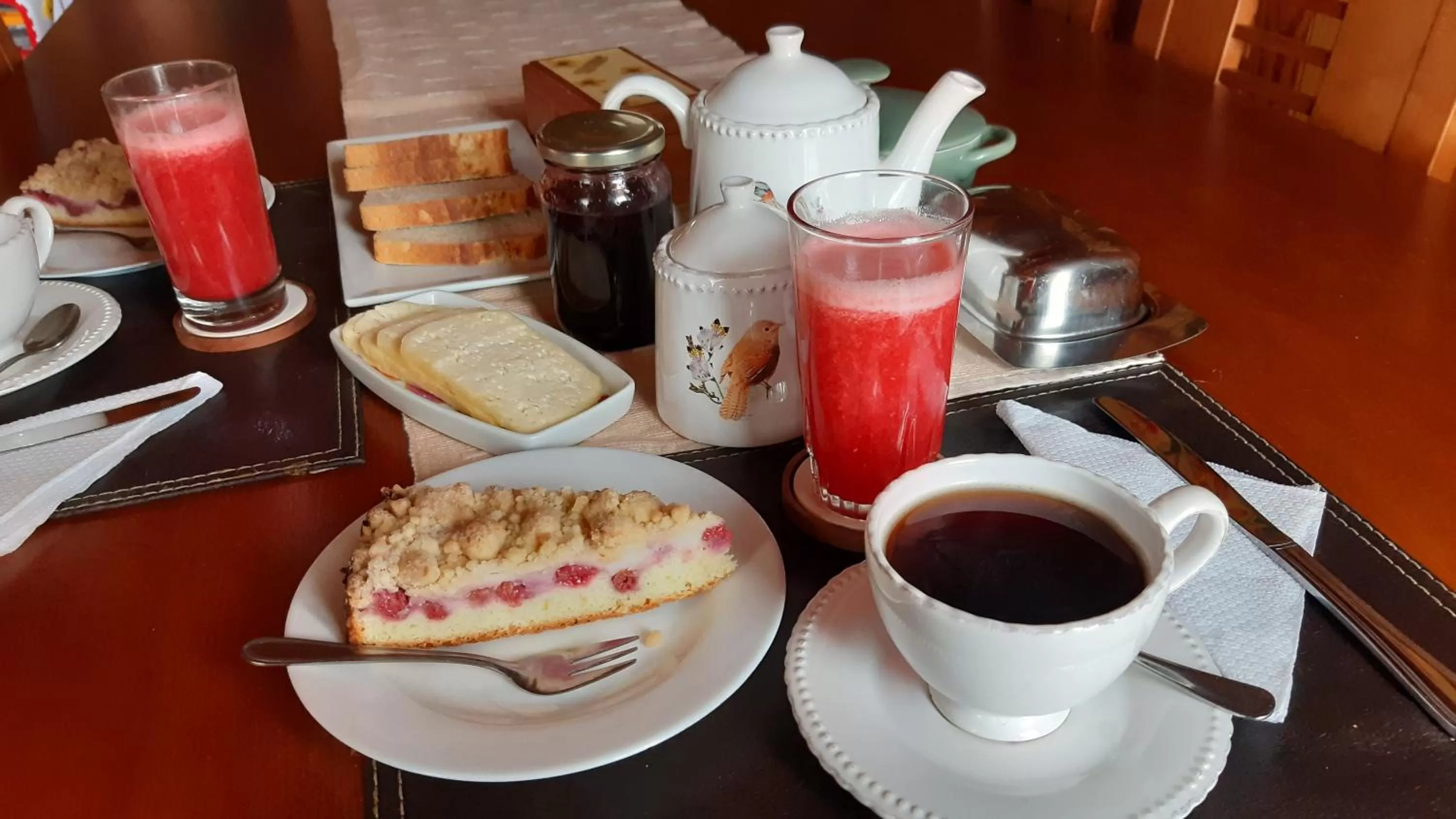 Breakfast in Casa Tregül B&B