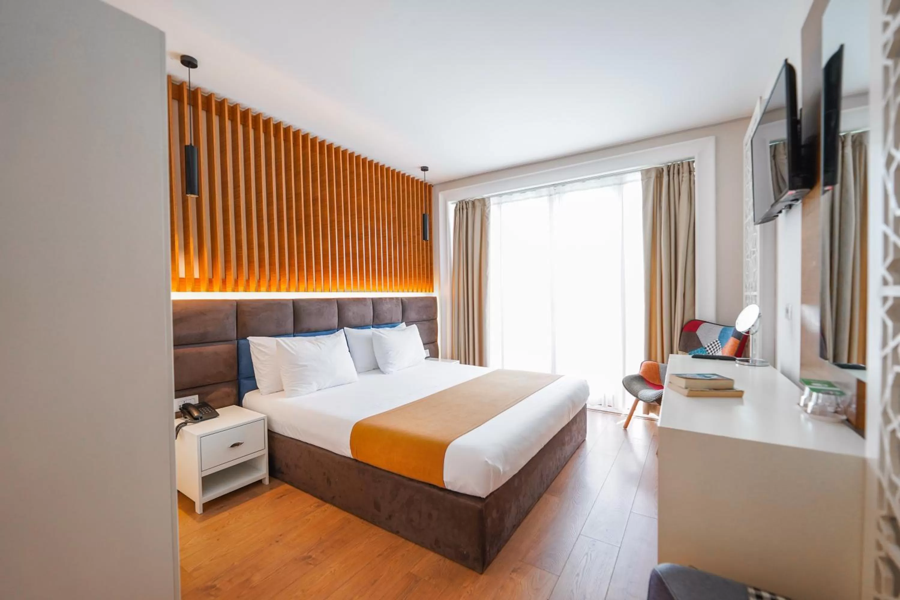 Photo of the whole room, Bed in Vinea Resort