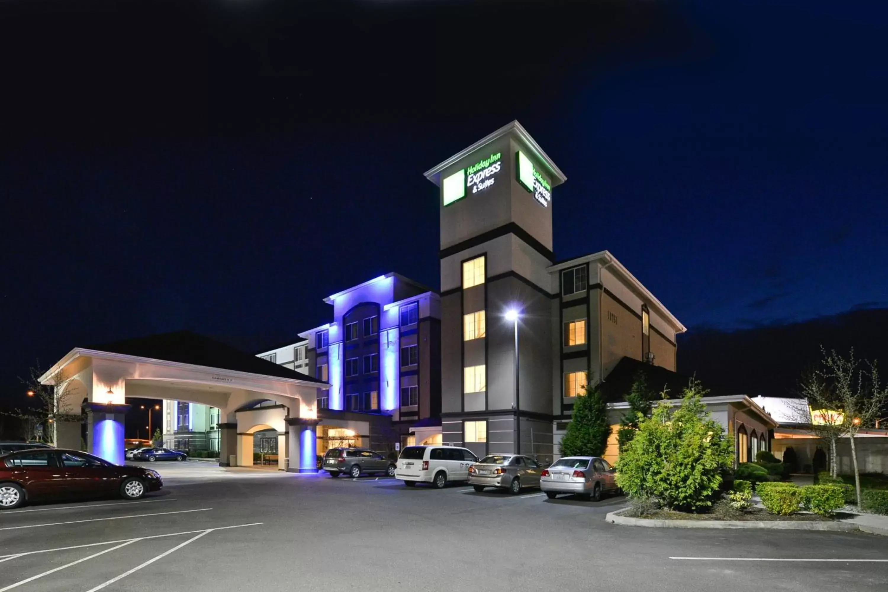 Property Building in Holiday Inn Express Hotel & Suites Tacoma South - Lakewood, an IHG Hotel
