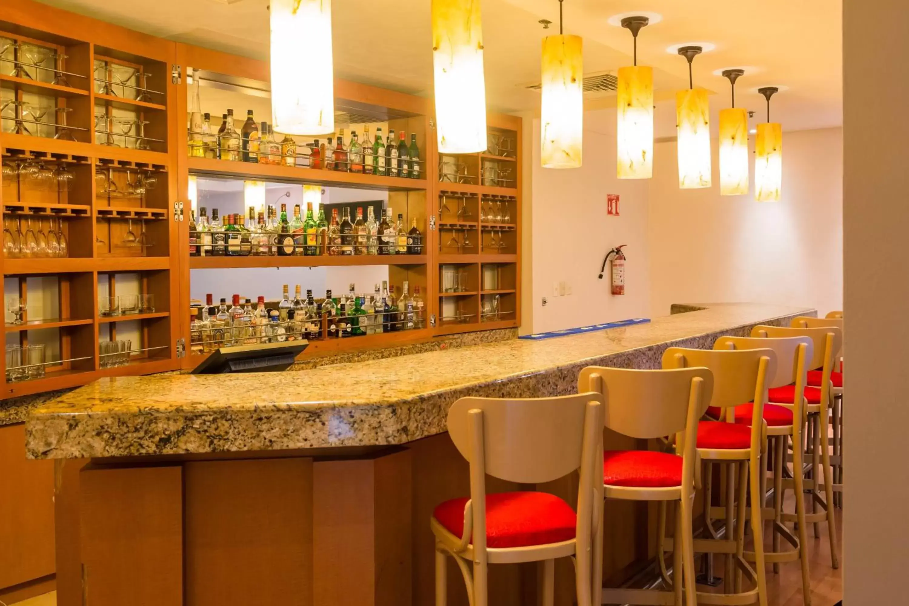 Restaurant/places to eat, Lounge/Bar in Courtyard by Marriott Villahermosa Tabasco