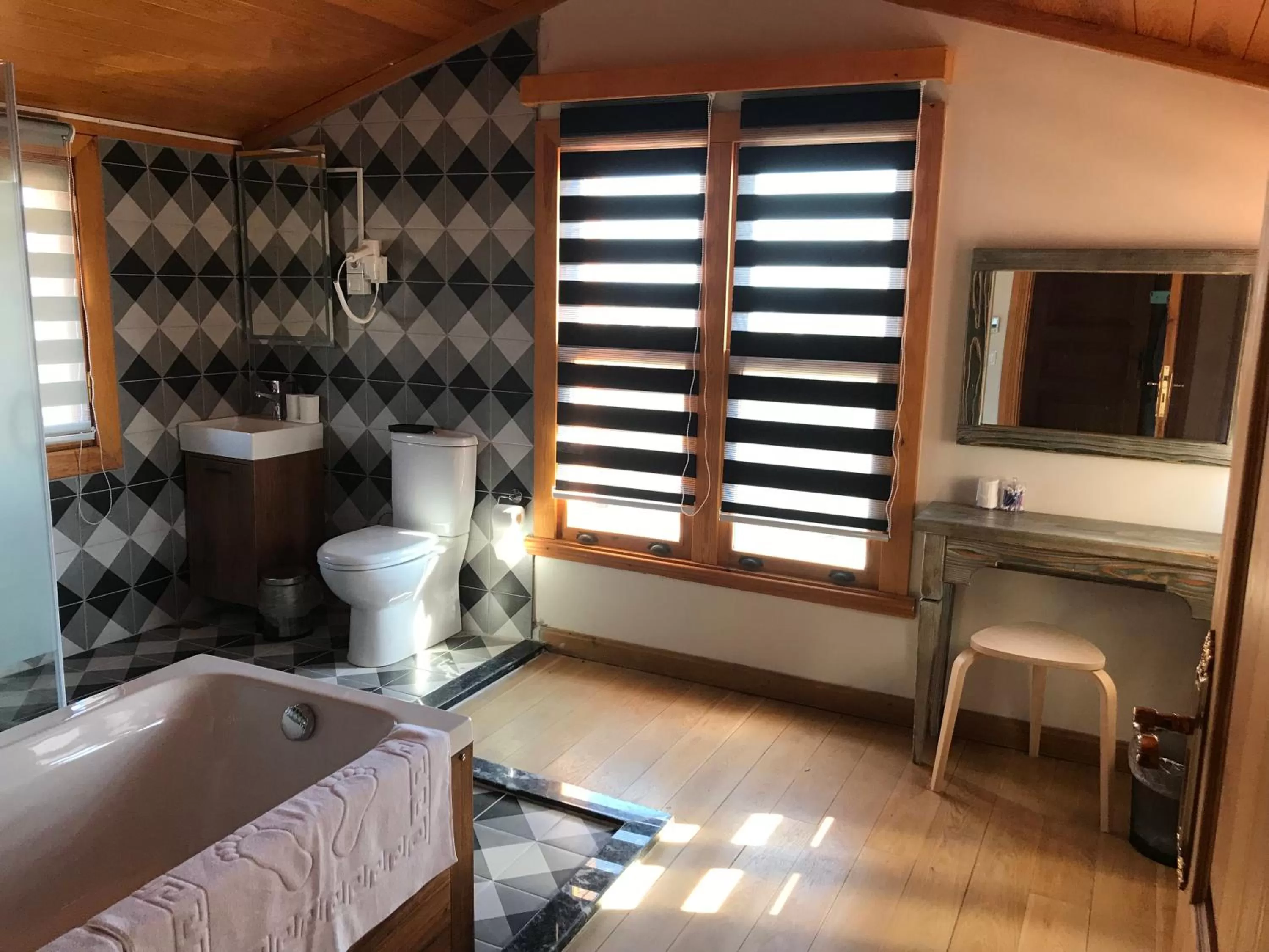 Bathroom in Green Mansion