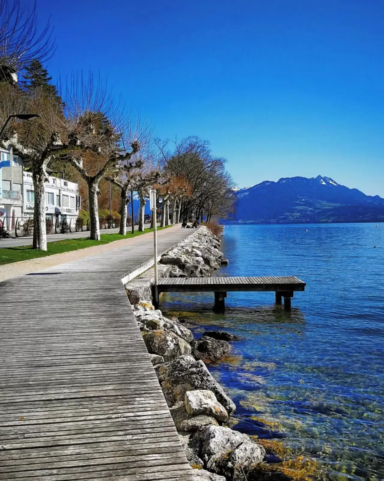 Natural landscape in Campanile Annecy Centre - Gare