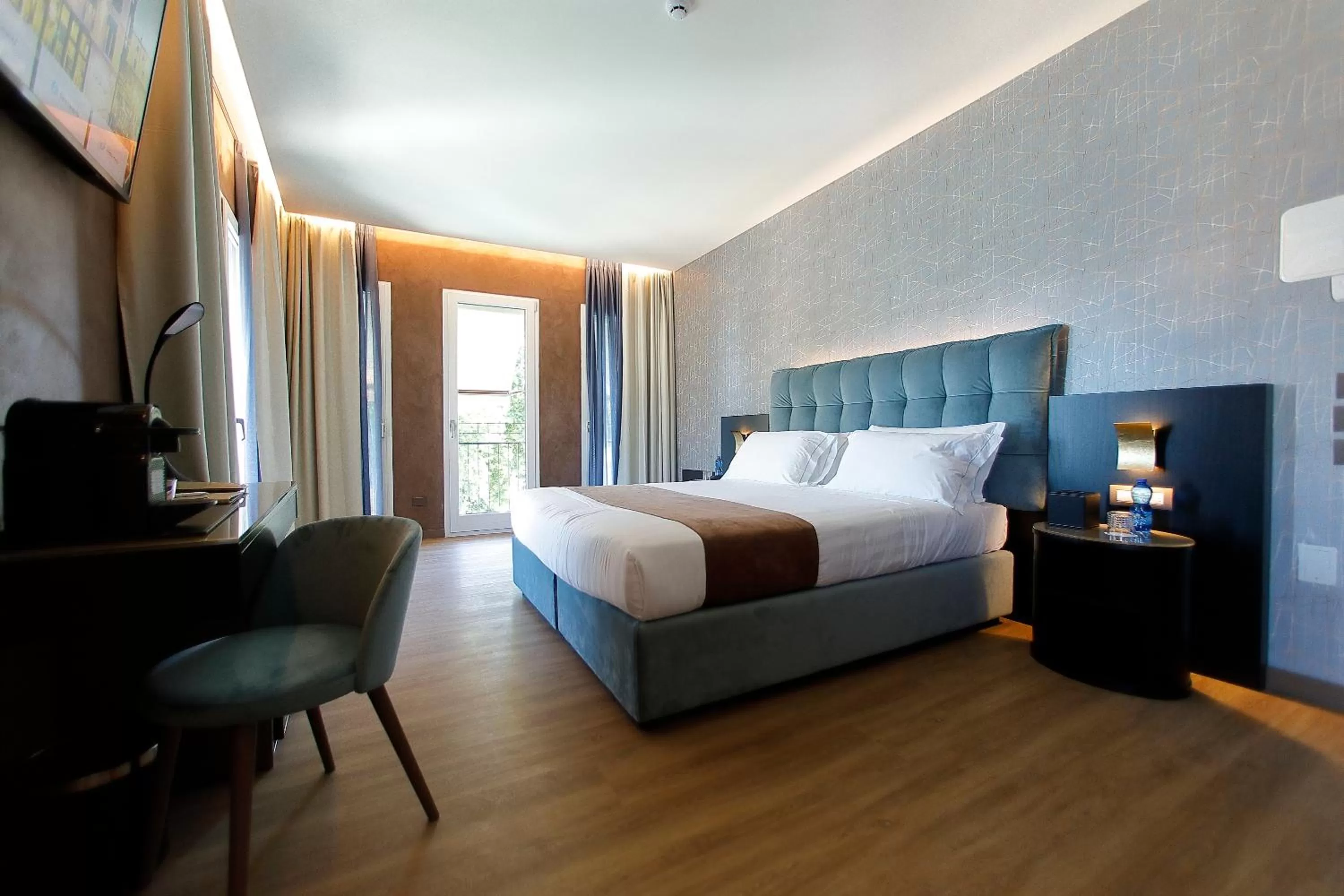 Photo of the whole room, Bed in Hotel Bell'arrivo by Dori