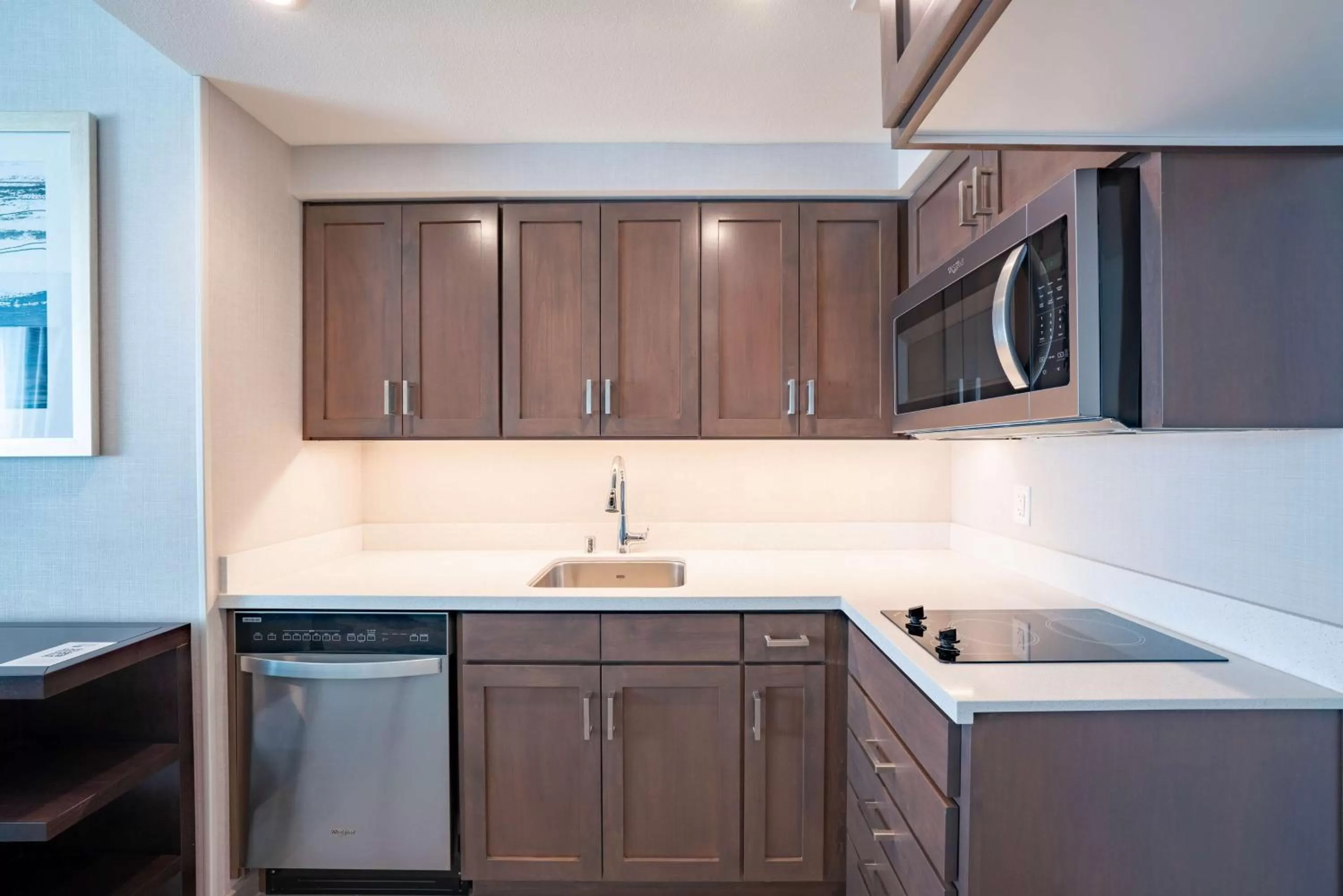 Kitchen or kitchenette in Homewood Suites By Hilton Sunnyvale-Silicon Valley, Ca