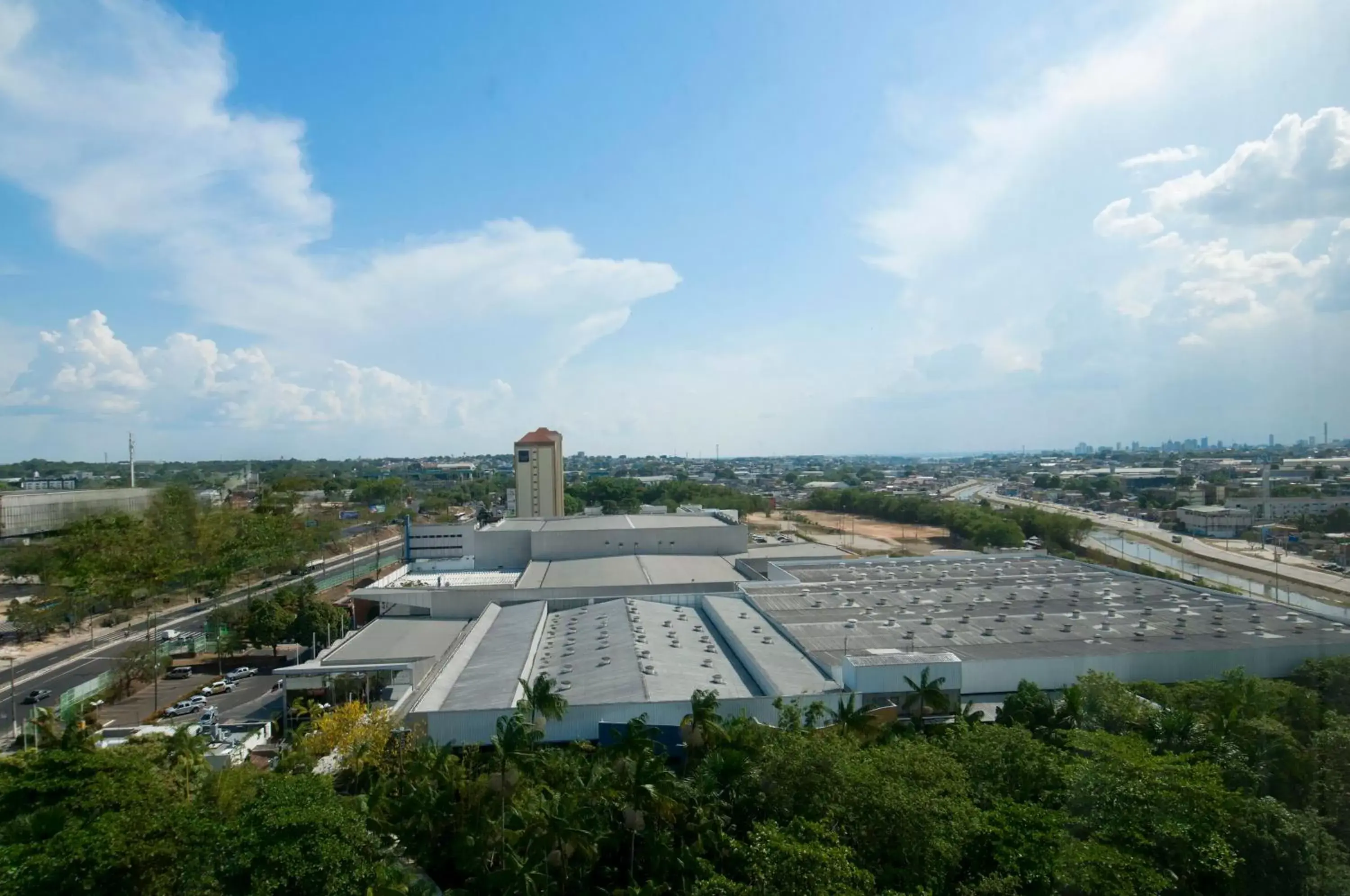 Area and facilities, Bird's-eye View in Holiday Inn Manaus, an IHG Hotel