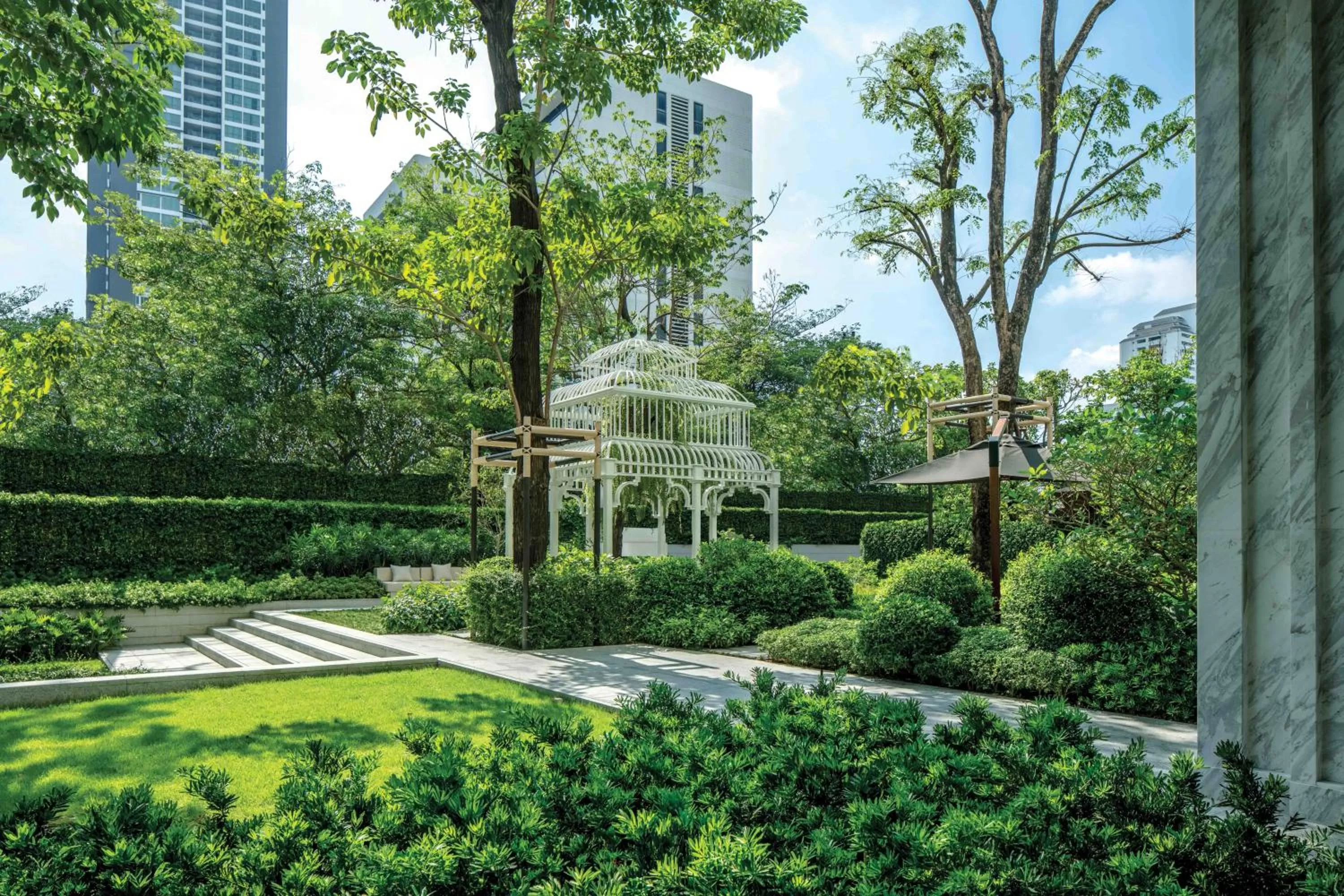 Garden in 137 Pillars Residences Bangkok