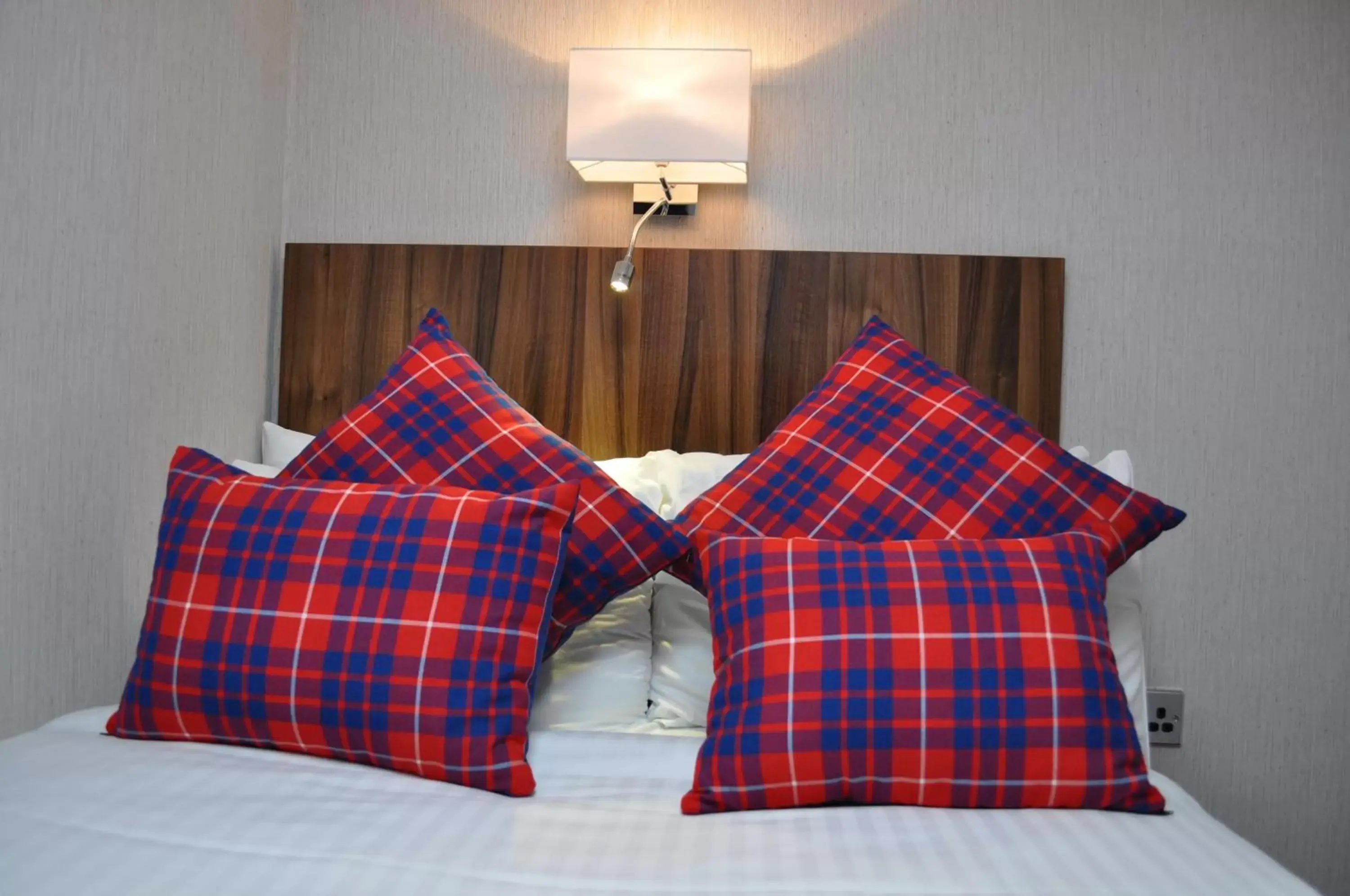 Decorative detail, Bed in Argyll Hotel