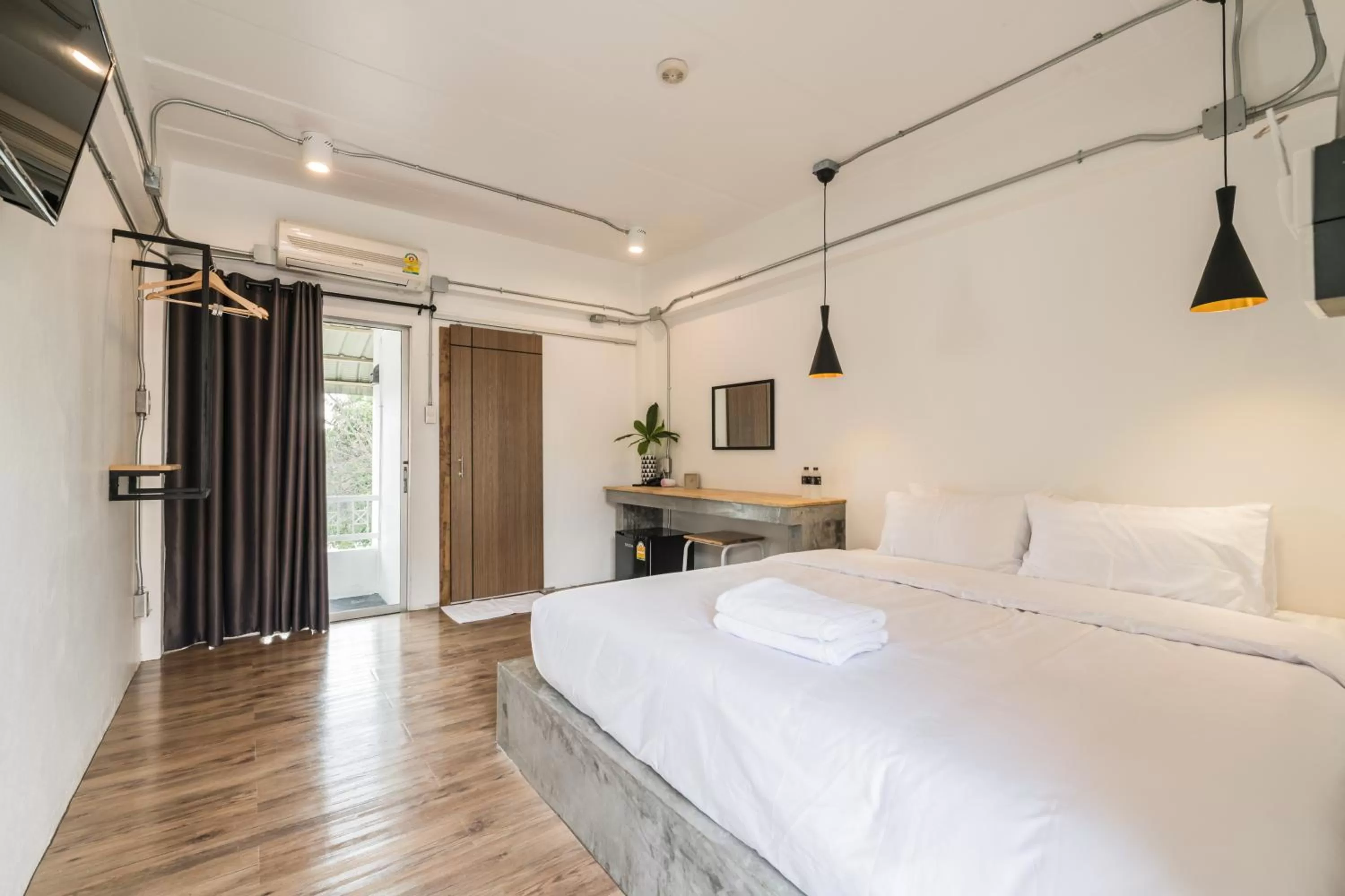 Your Space Hotel Prasingh