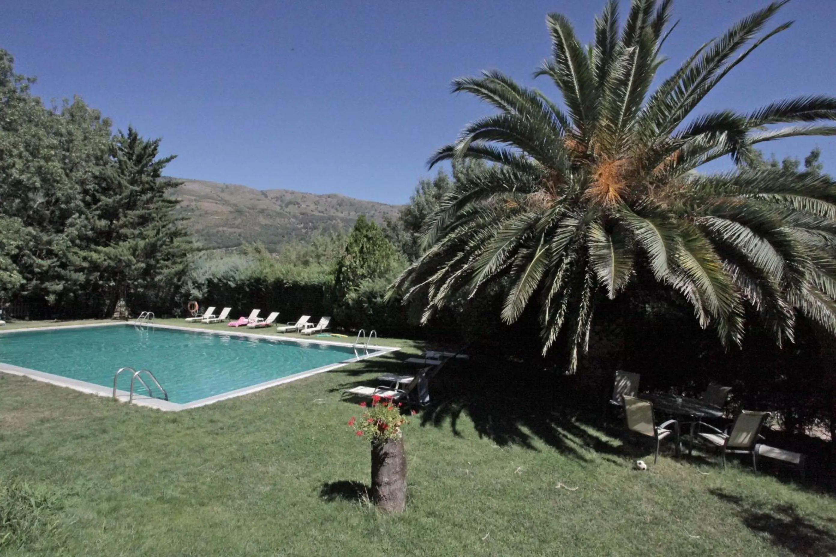 Garden, Swimming Pool in Hotel Rural Xerete