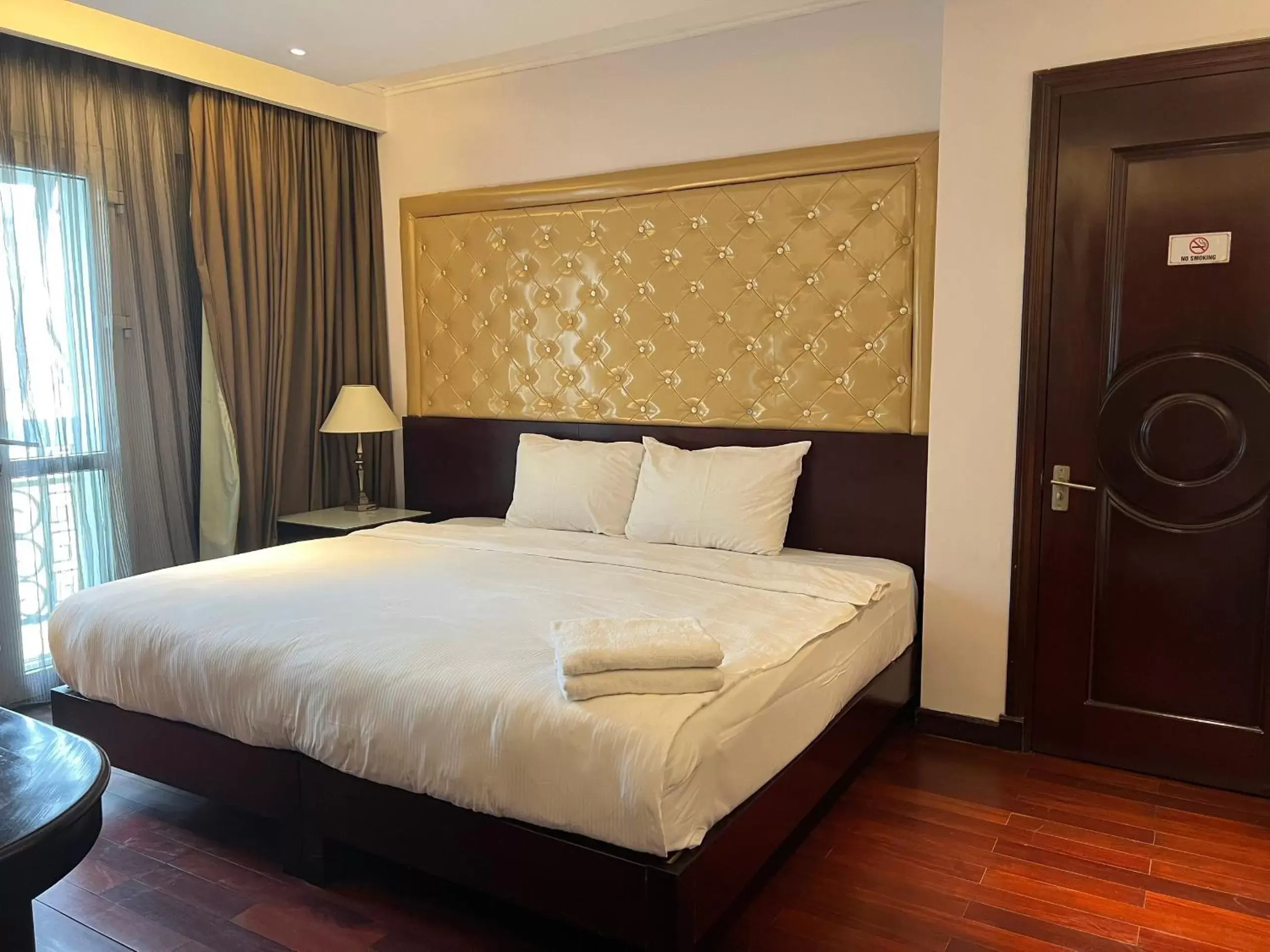Property building, Bed in Ha Noi Memory Central Hotel And Spa Property building, Bed in Ha Noi Memory Central Hotel And Spa