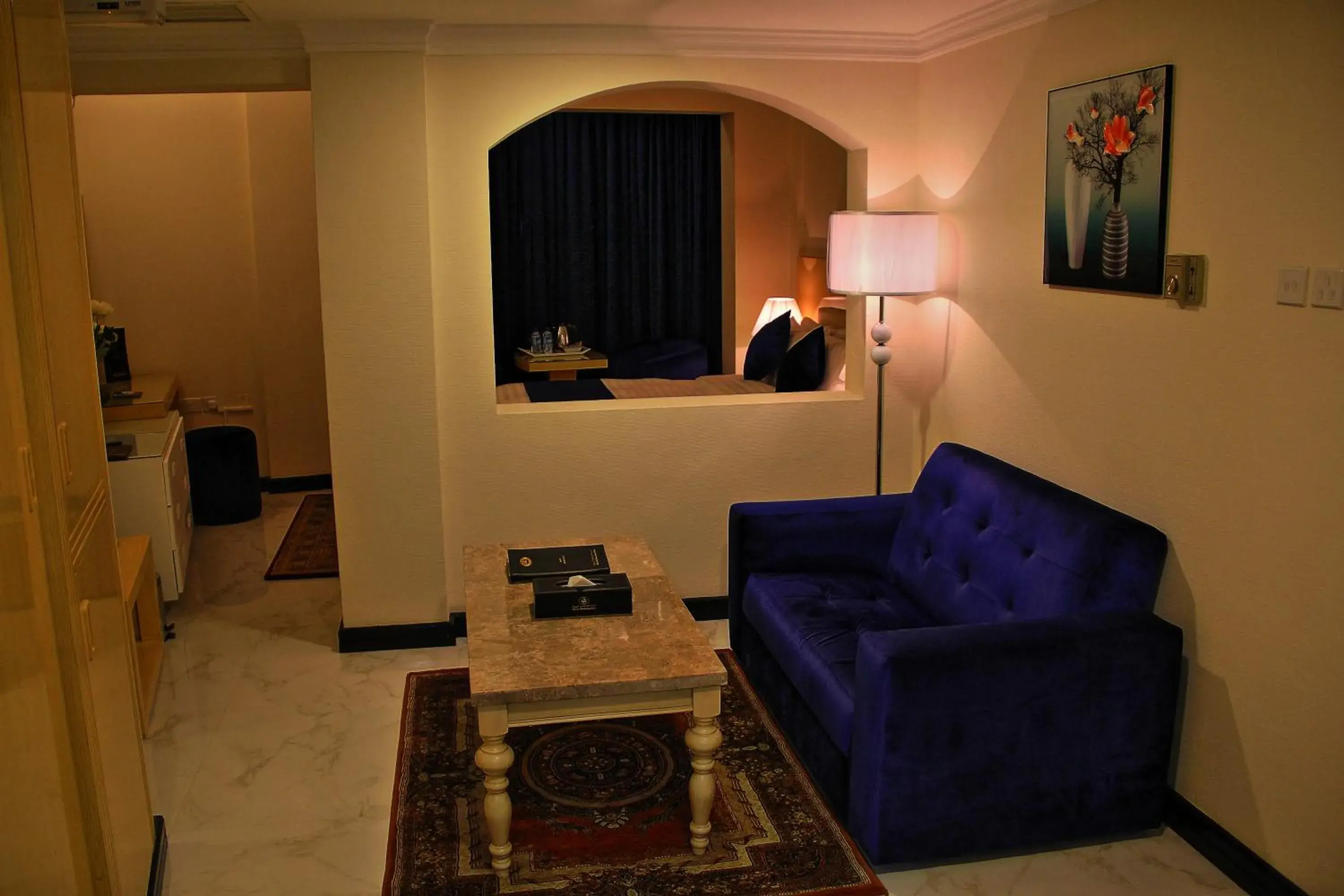 Living room, Seating Area in Bahrain International Hotel