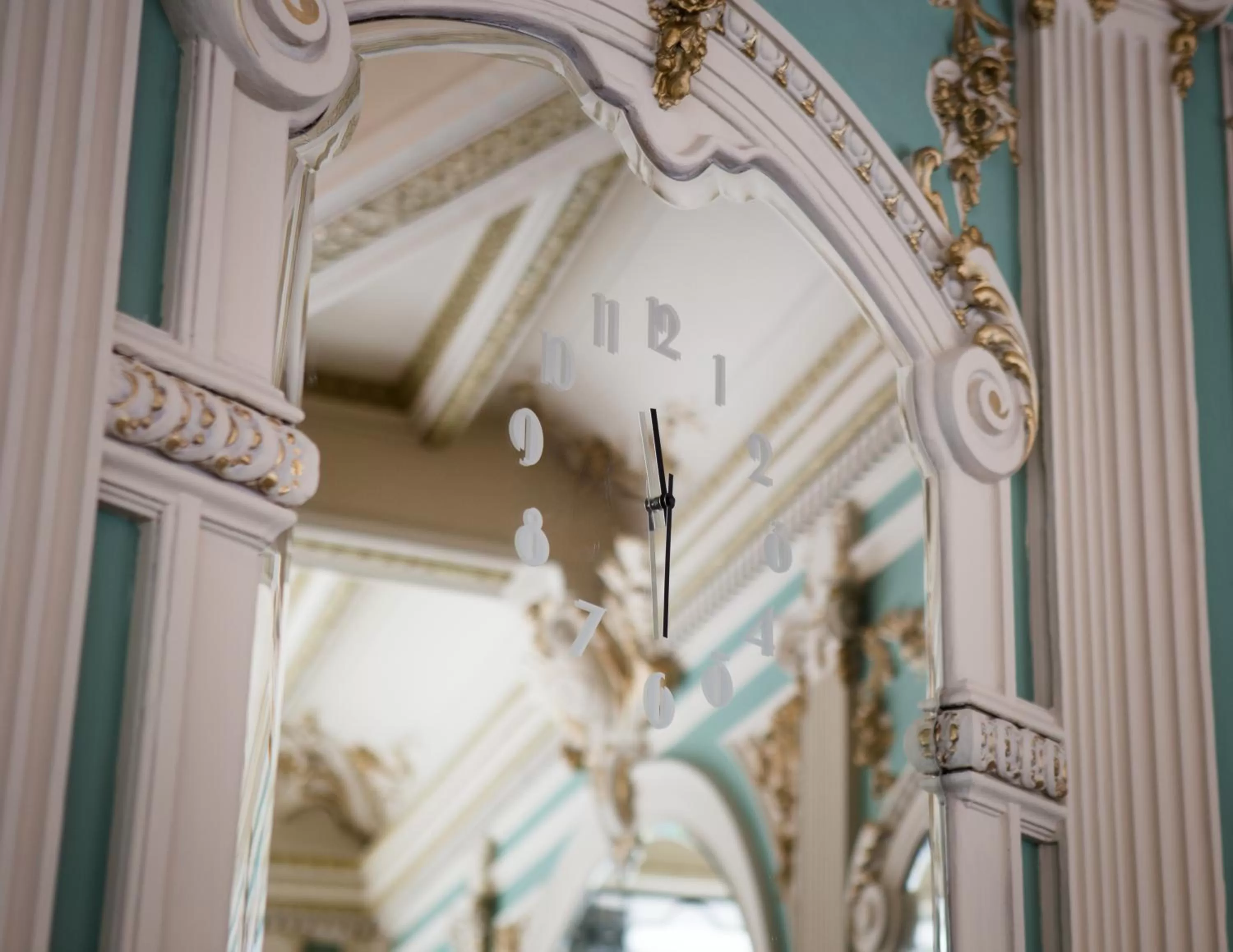 Decorative detail in Pestana Porto - A Brasileira, City Center & Heritage Building