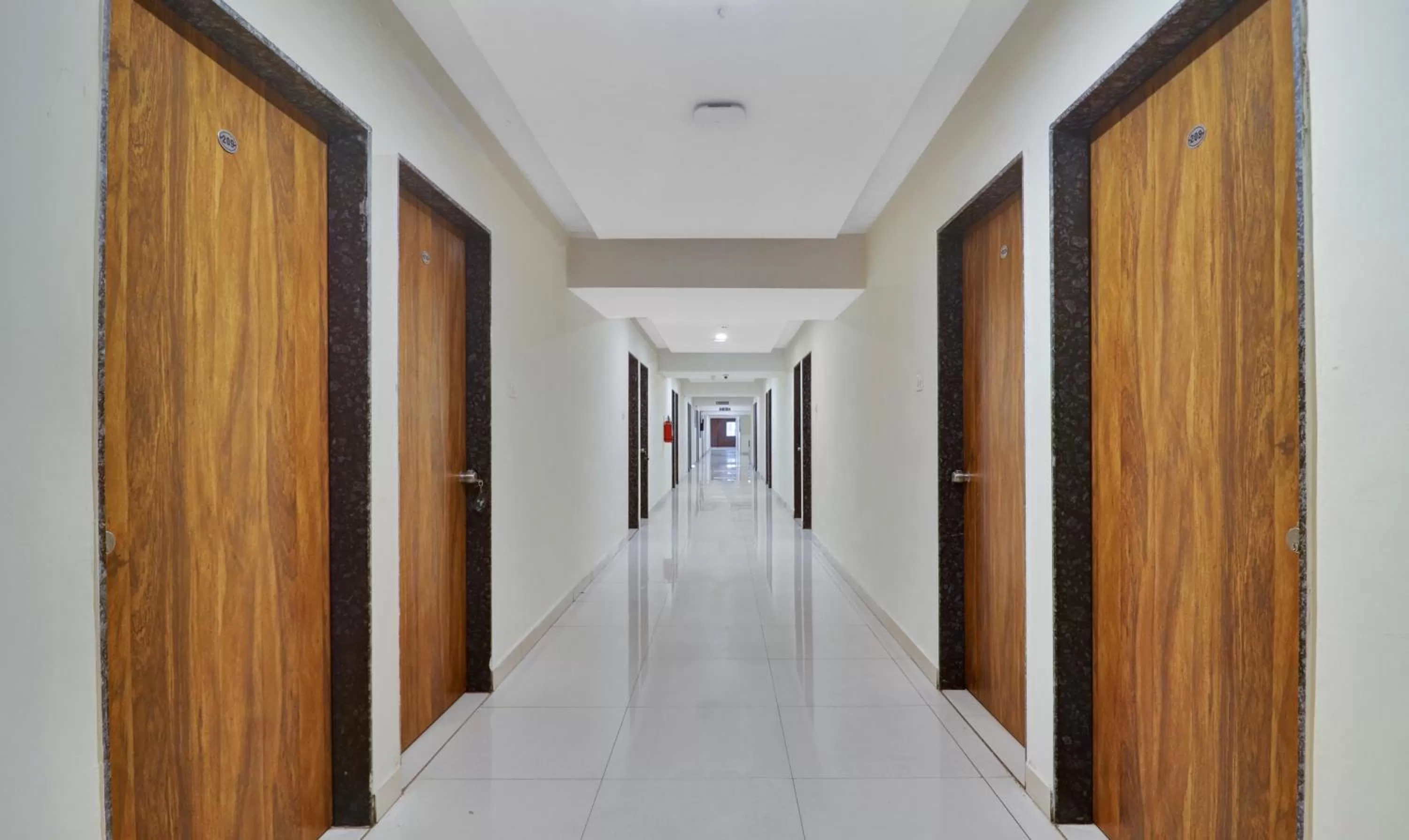 Lobby or reception in Treebo Tee